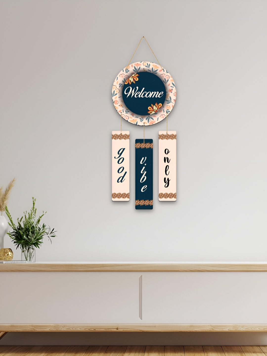 

CLAWCRAFTS Beige and Blue Quote Detail Wooden Wall Hanging