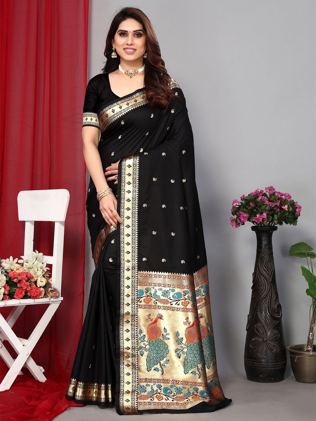 

Divyadham Textiles Ethnic Motifs Zari Pure Silk Paithani Saree, Black