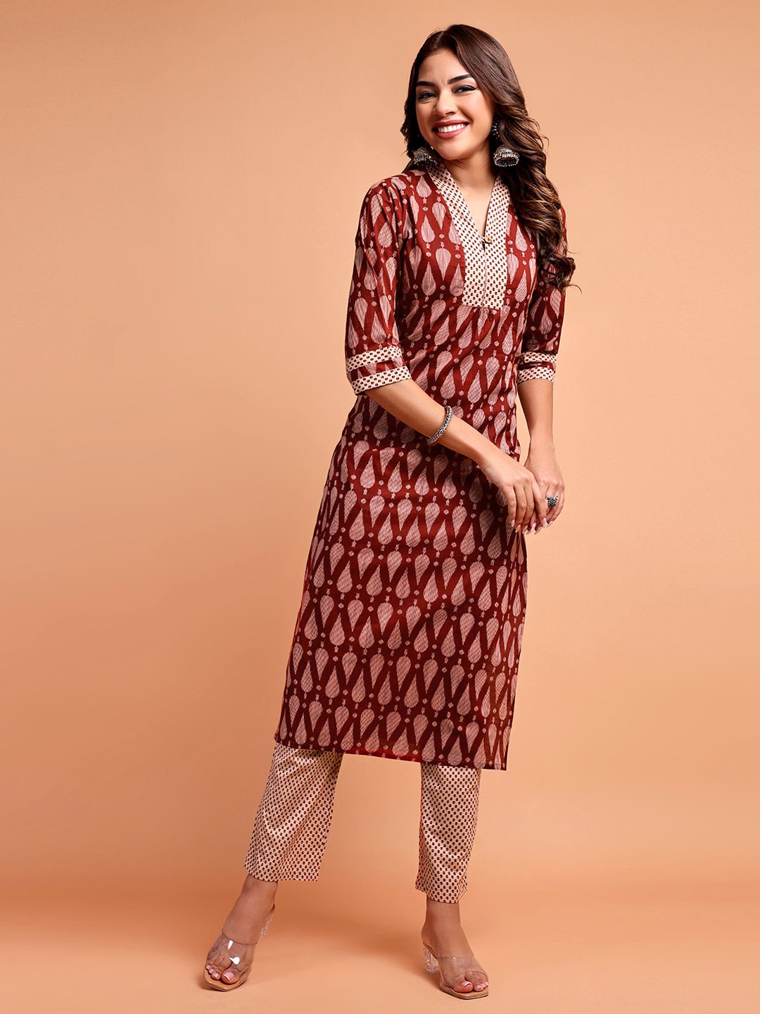 

Vastara the Label Ethnic Motifs Printed Regular Pure Cotton Kurta With Trousers, Rust