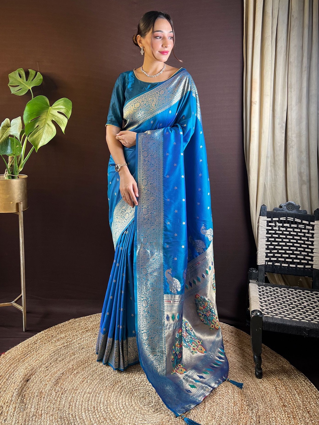 

Divyadham Textiles Woven Design Zari Pure Silk Paithani Saree, Blue