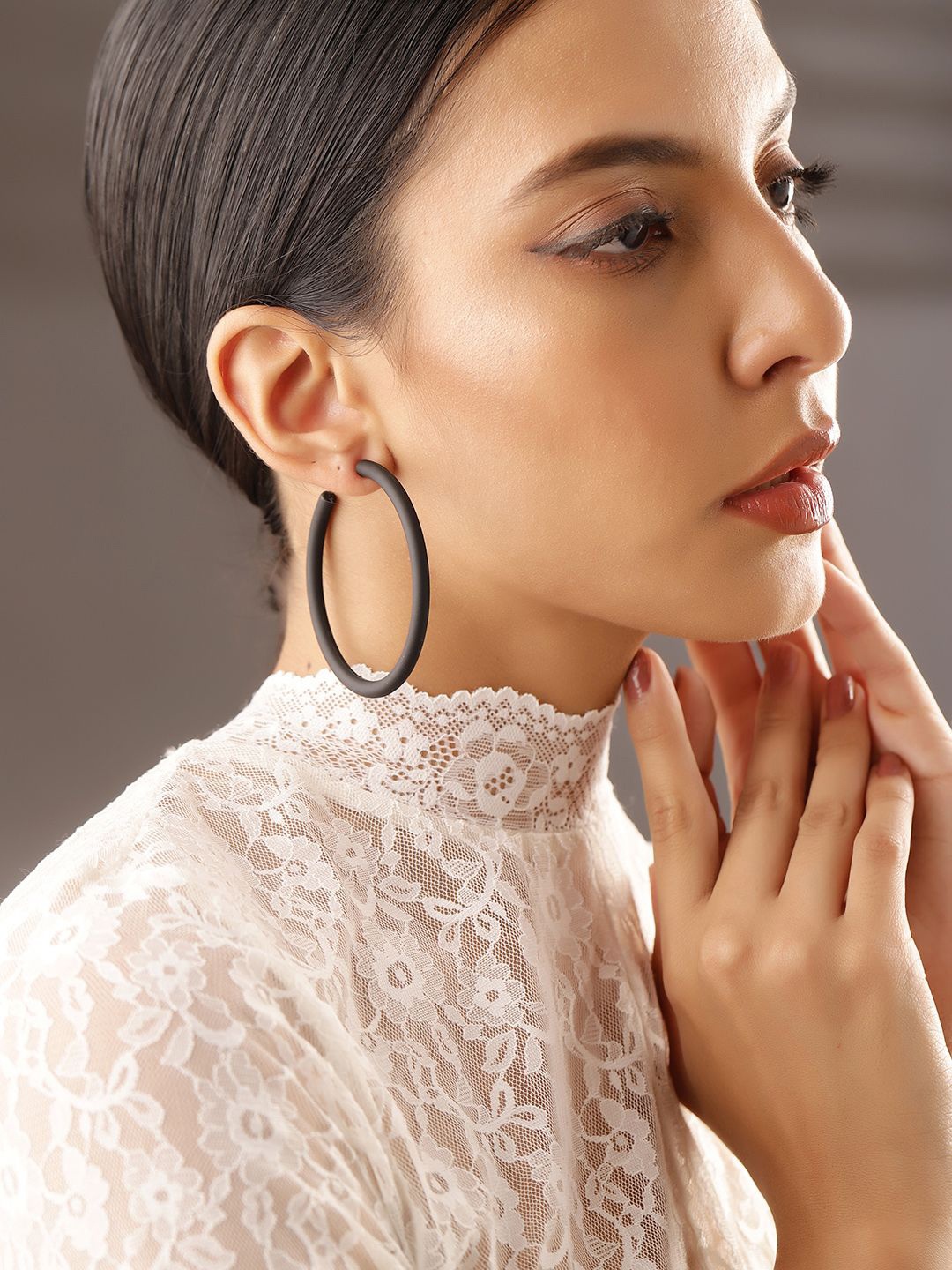 

Priyaasi Contemporary Hoop Earrings, Black