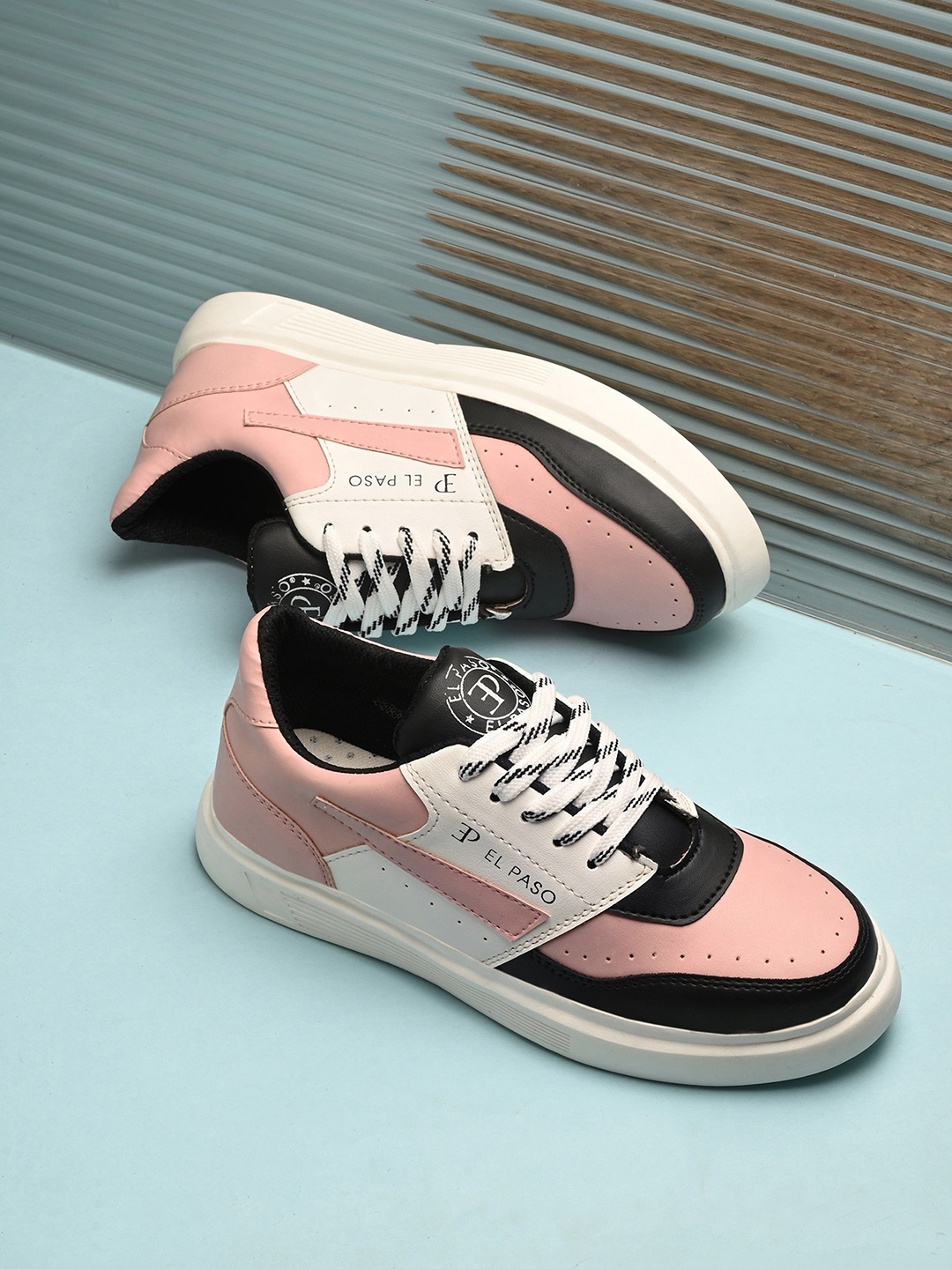 

El Paso Women Sneakers, Pink