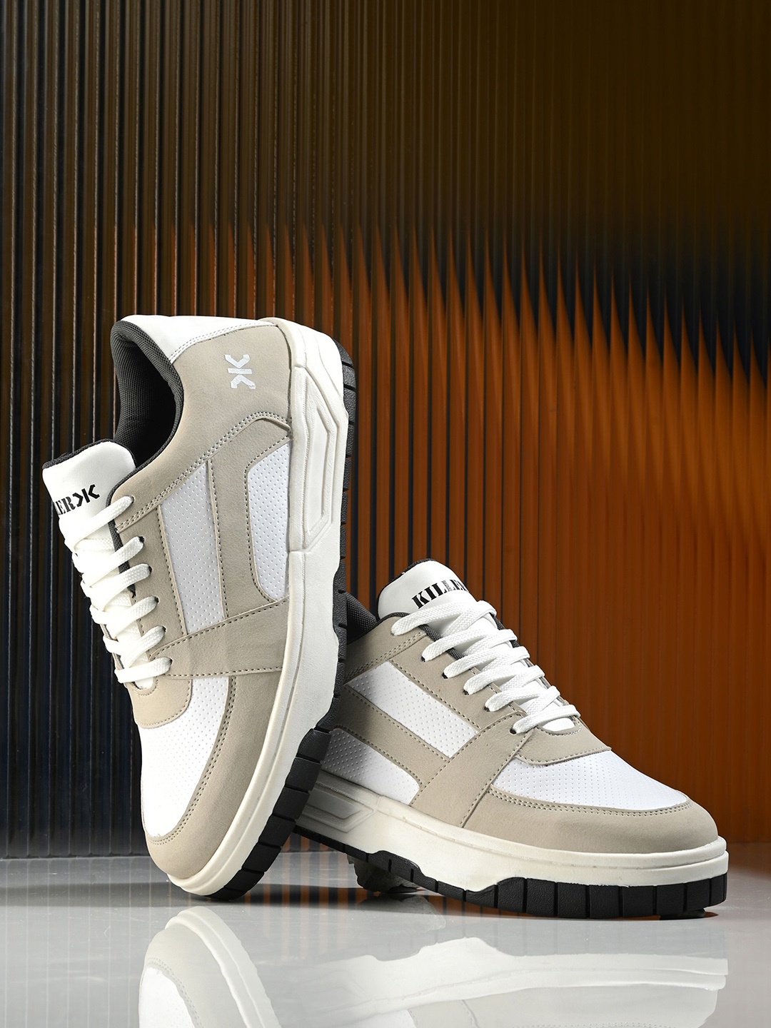 

Killer Men Colourblocked Sneakers, Beige