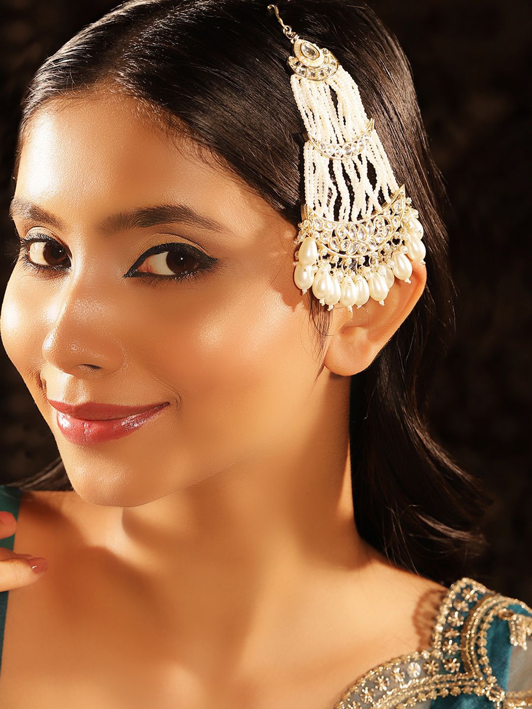 

Priyaasi Gold Plated Kundan Studded & Pearls Jhumar Passa