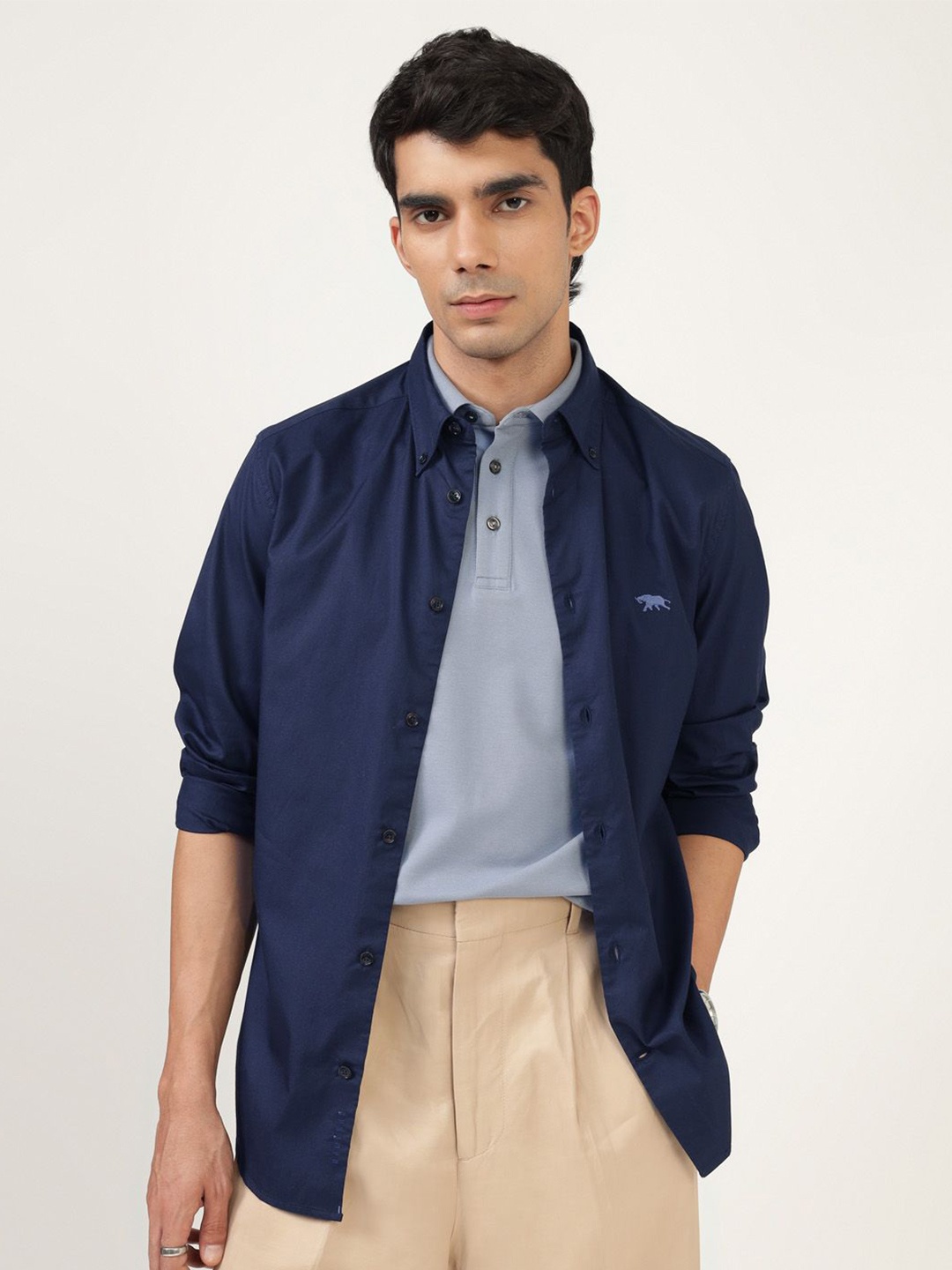

Andamen Men Premium Button-Down Collar Solid Cotton Casual Shirt, Navy blue