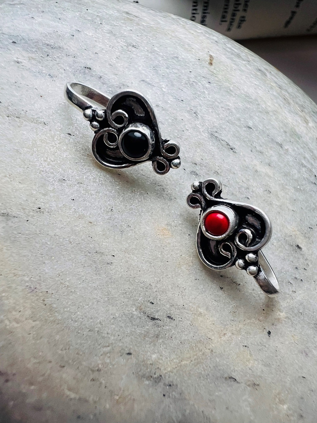 

Arte Jewels Set Of 2 Sterling Silver Stones Studded and Beaded Stud Nosepin