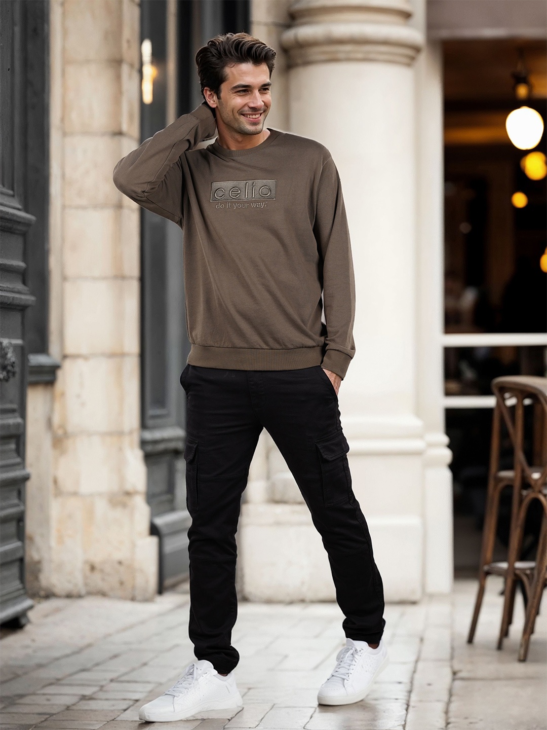 

Celio Men Printed Sweatshirt, Brown