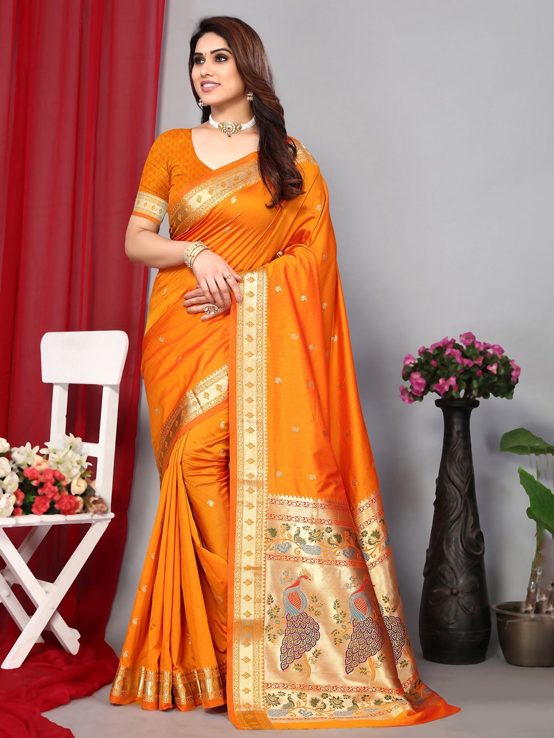 

Divyadham Textiles Women Ethnic Motifs Pure Silk Paithani Saree, Orange