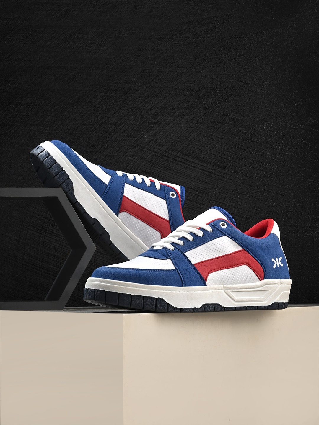 

Killer Men Colourblocked Sneakers, Blue