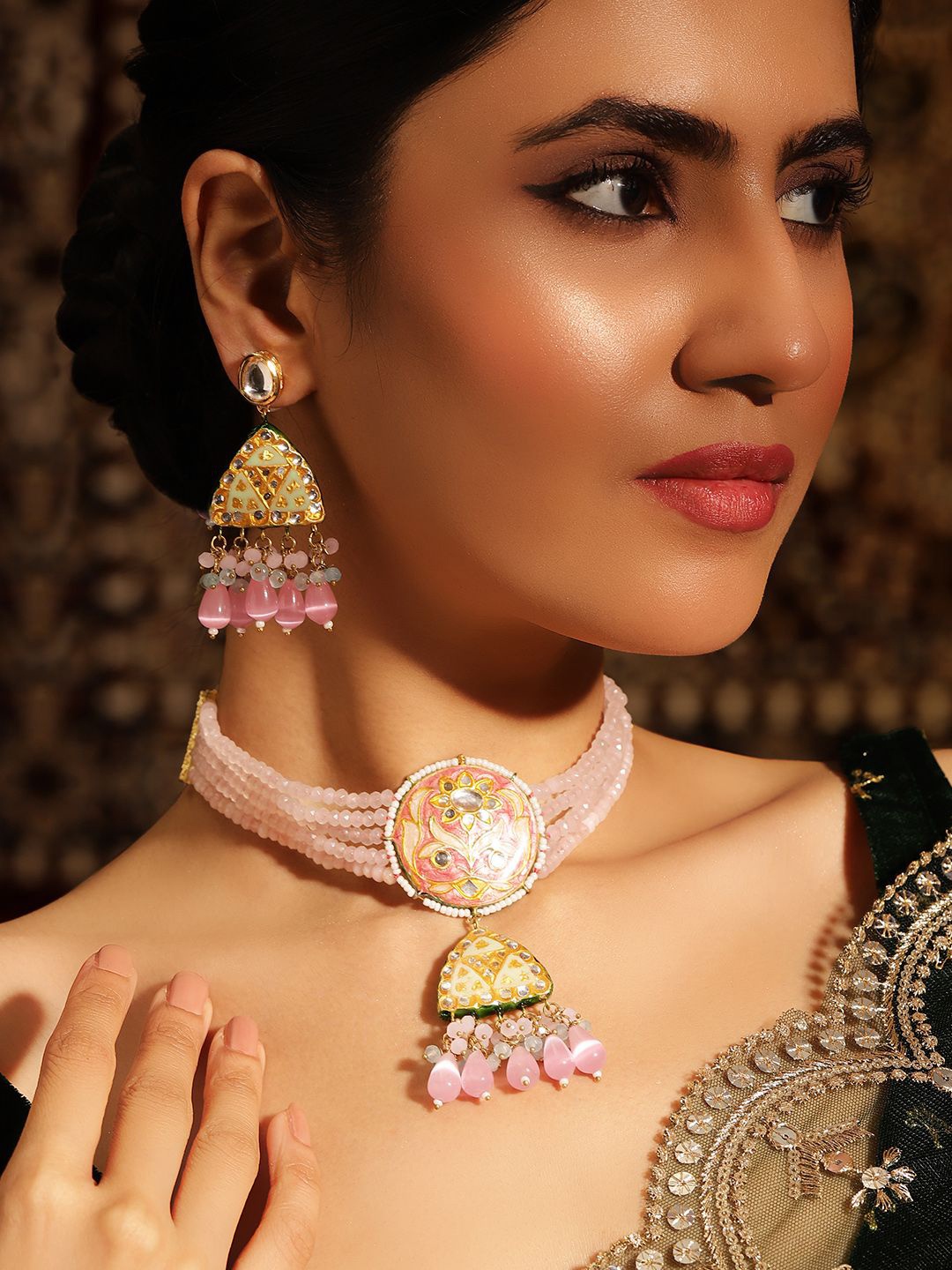 

Priyaasi Gold Plated Kundan Stone Studded & Beaded Meenakari Jewellery Set