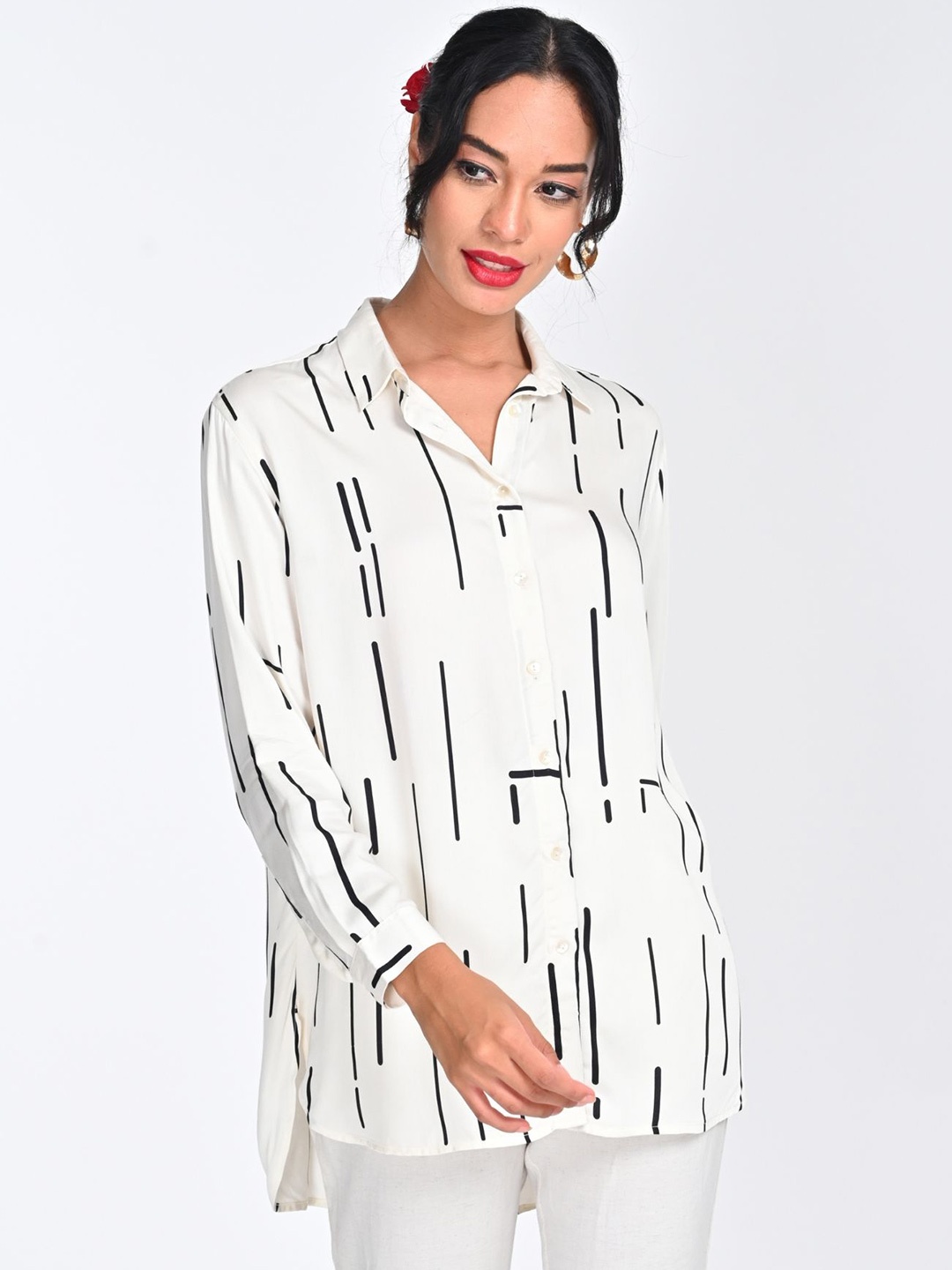 

Saltpetre Women Relaxed Button-Down Collar Geometric Printed Relaxed Fit Casual Shirt, Cream