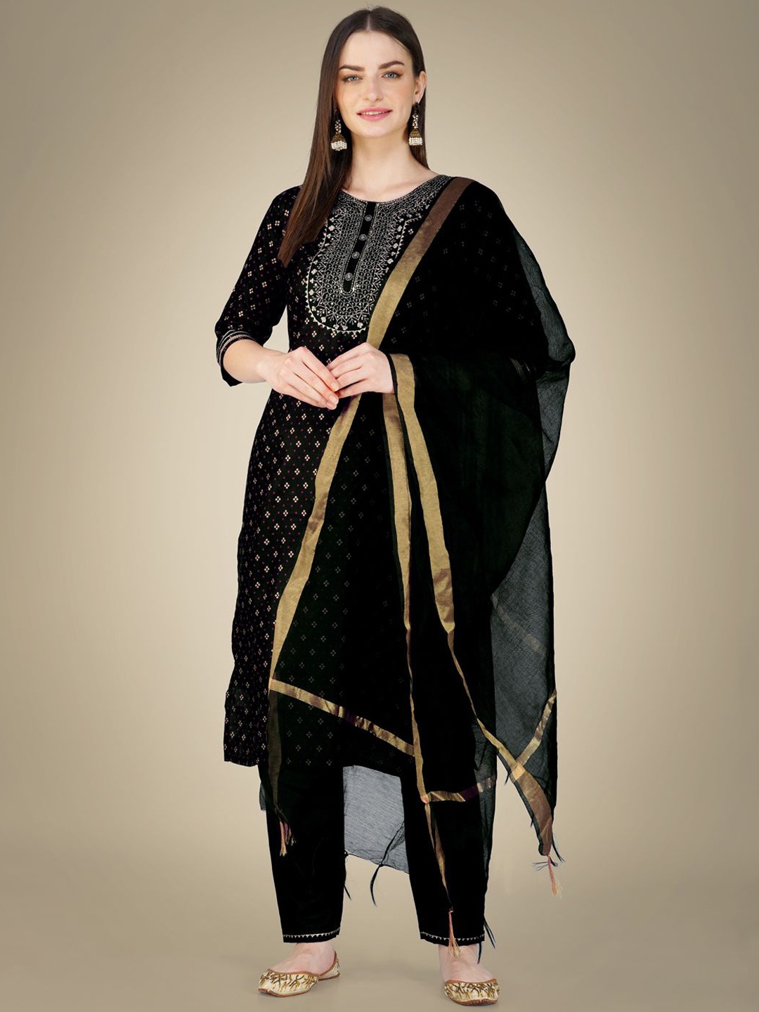 

Rujave Floral Printed Sequinned Straight Kurta With Trousers & Dupatta, Black
