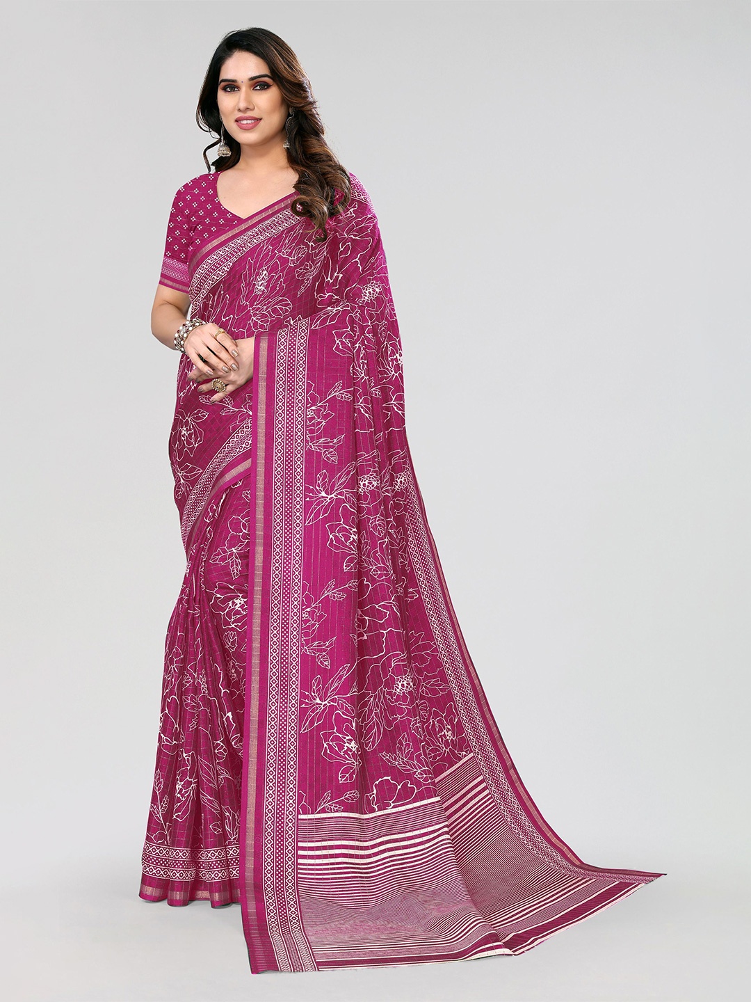 

VIRICA Floral Printed Zari Saree, Pink