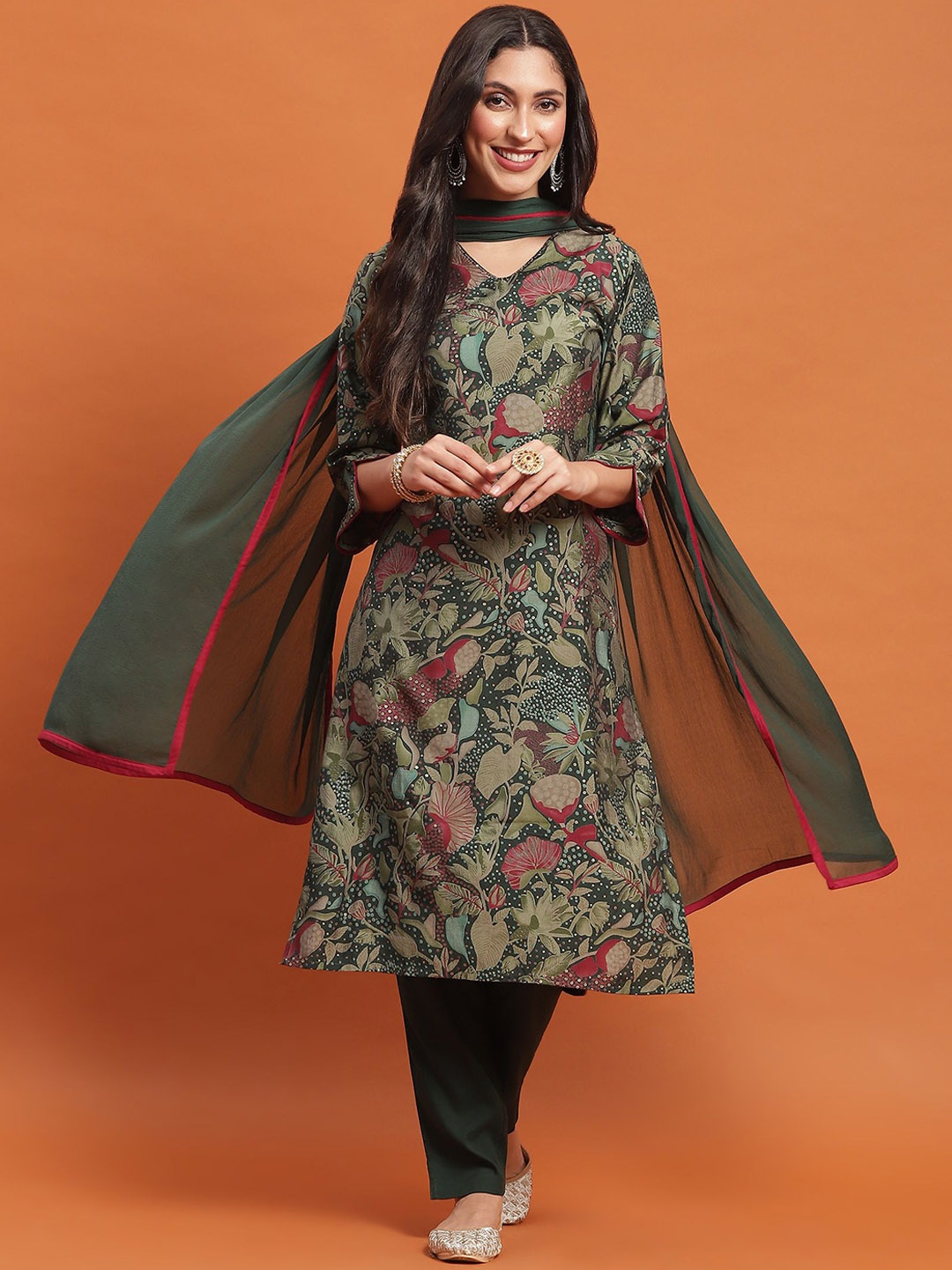 

Shree Floral Printed V-Neck Sequinned Straight Kurta With Trousers & Dupatta, Green