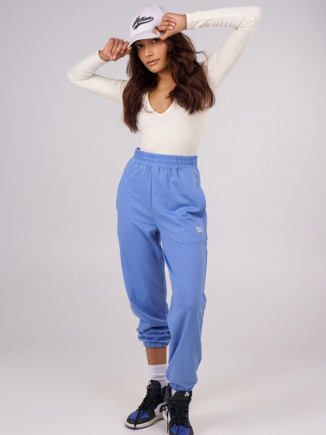 

LIFE & JAM Women Mid-Rise Joggers, Blue