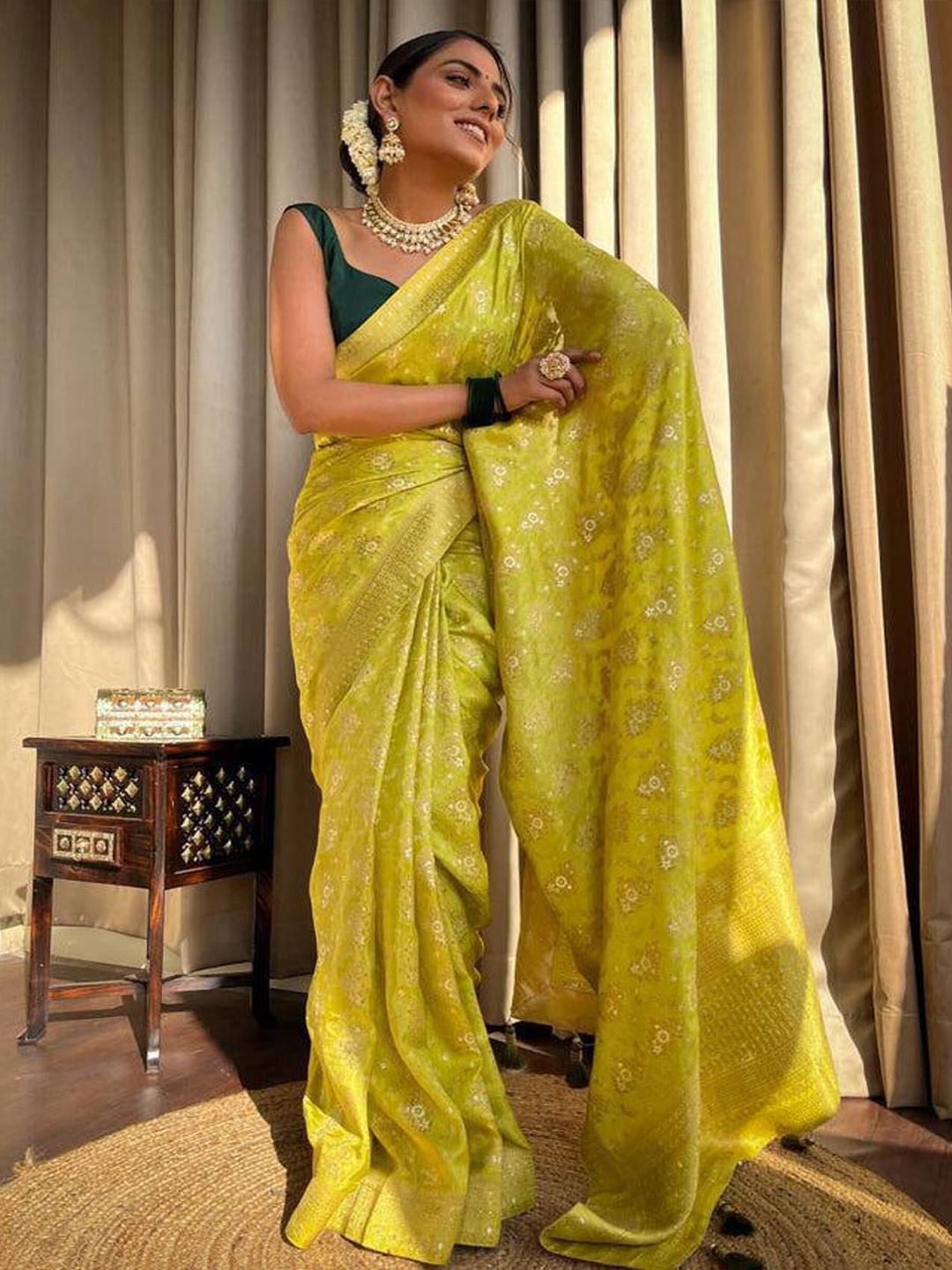 

SANJANA SILK Woven Design Zari Kanjeevaram Saree, Lime green