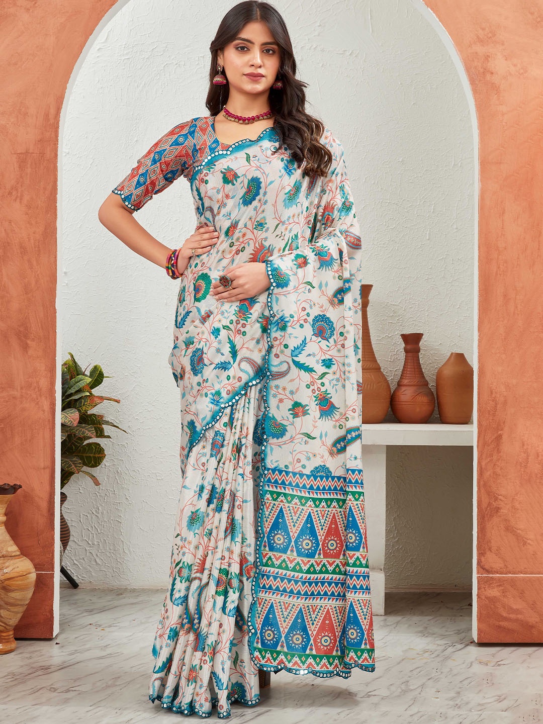

Globon Impex Floral Mirror Work Pure Chiffon Saree, Cream