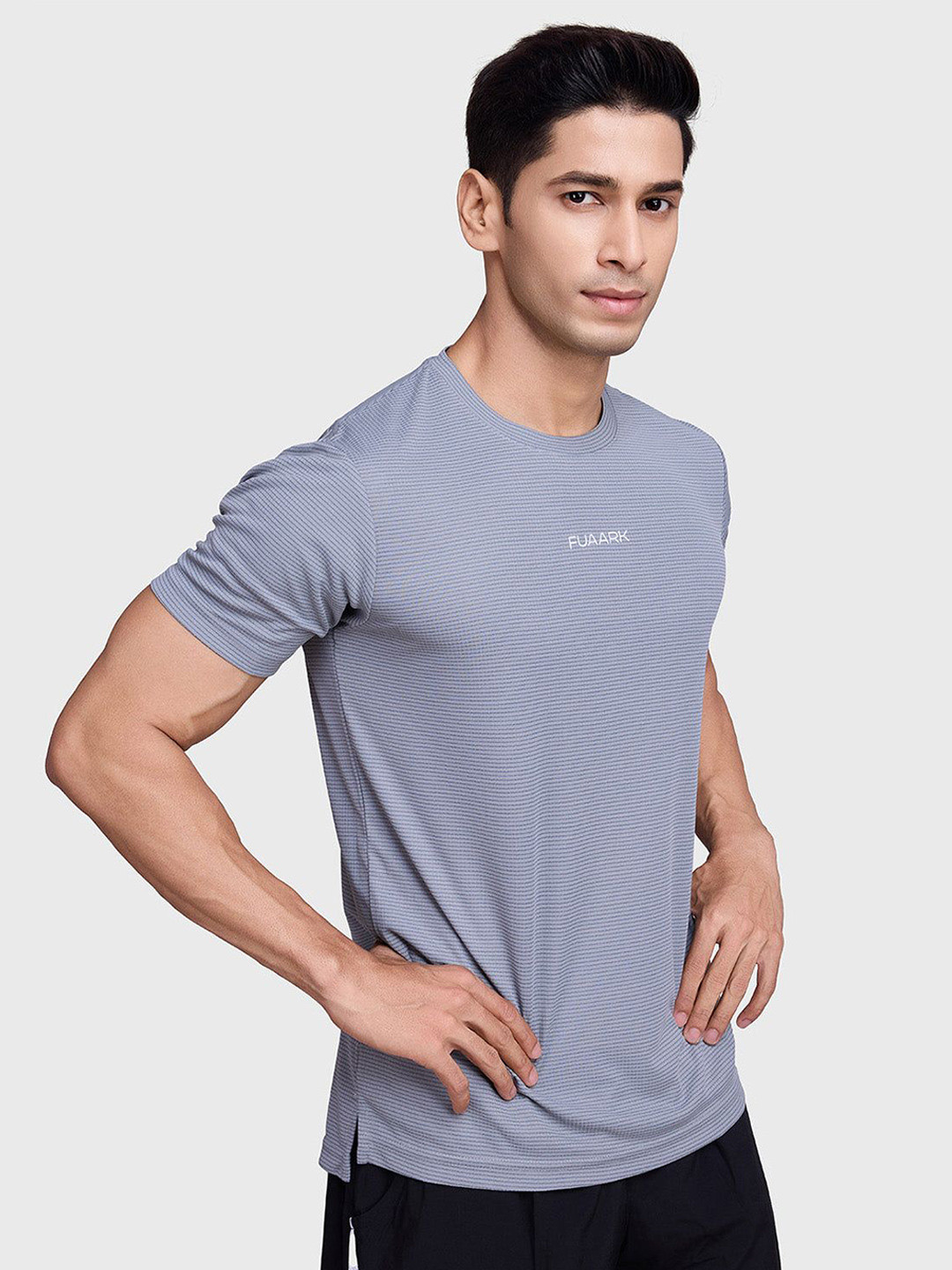

FUAARK Men Moisture Wicking Solid Round Neck T-shirt, Grey