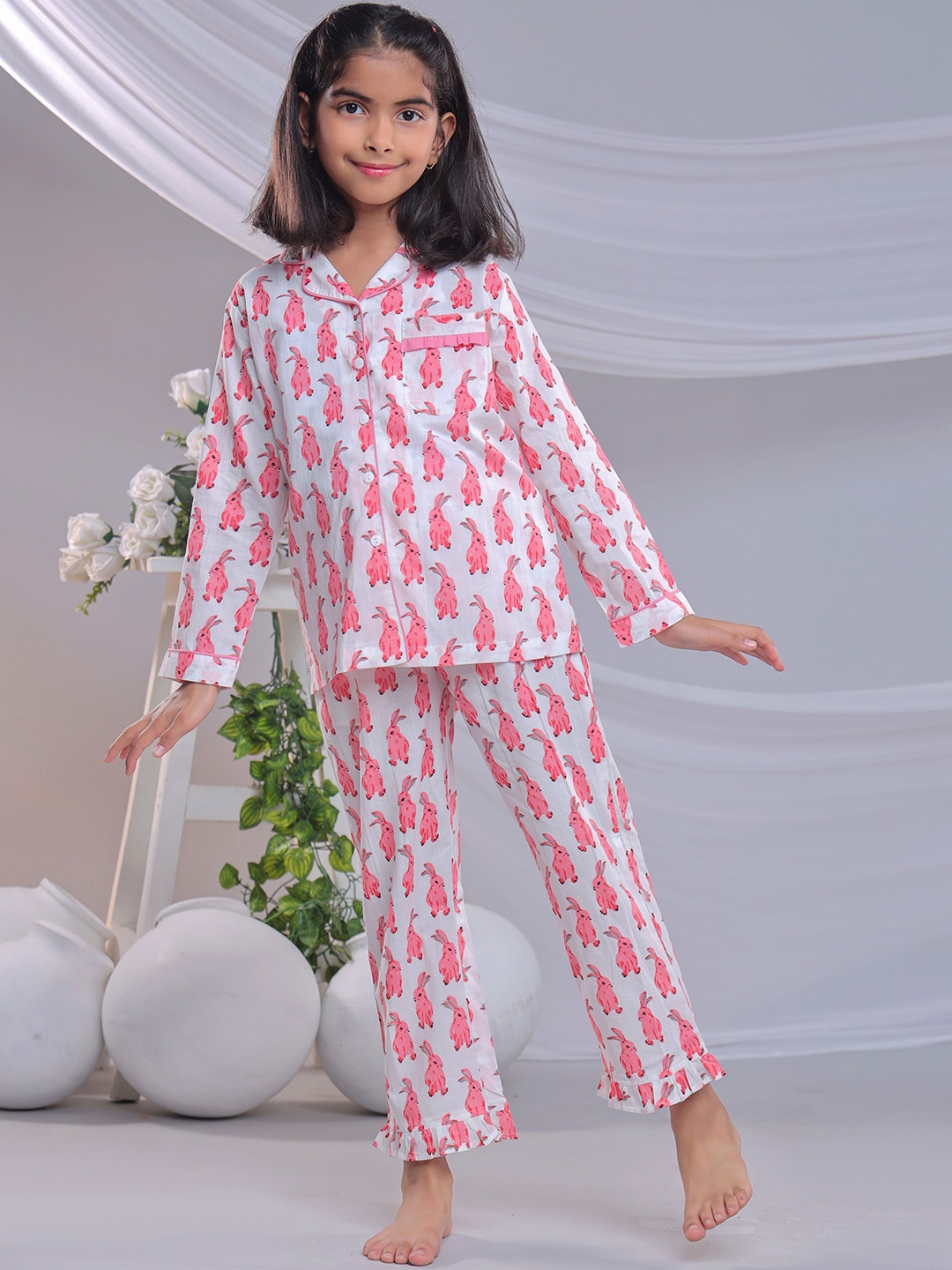 

BAESD Girls Printed Night suit, Pink