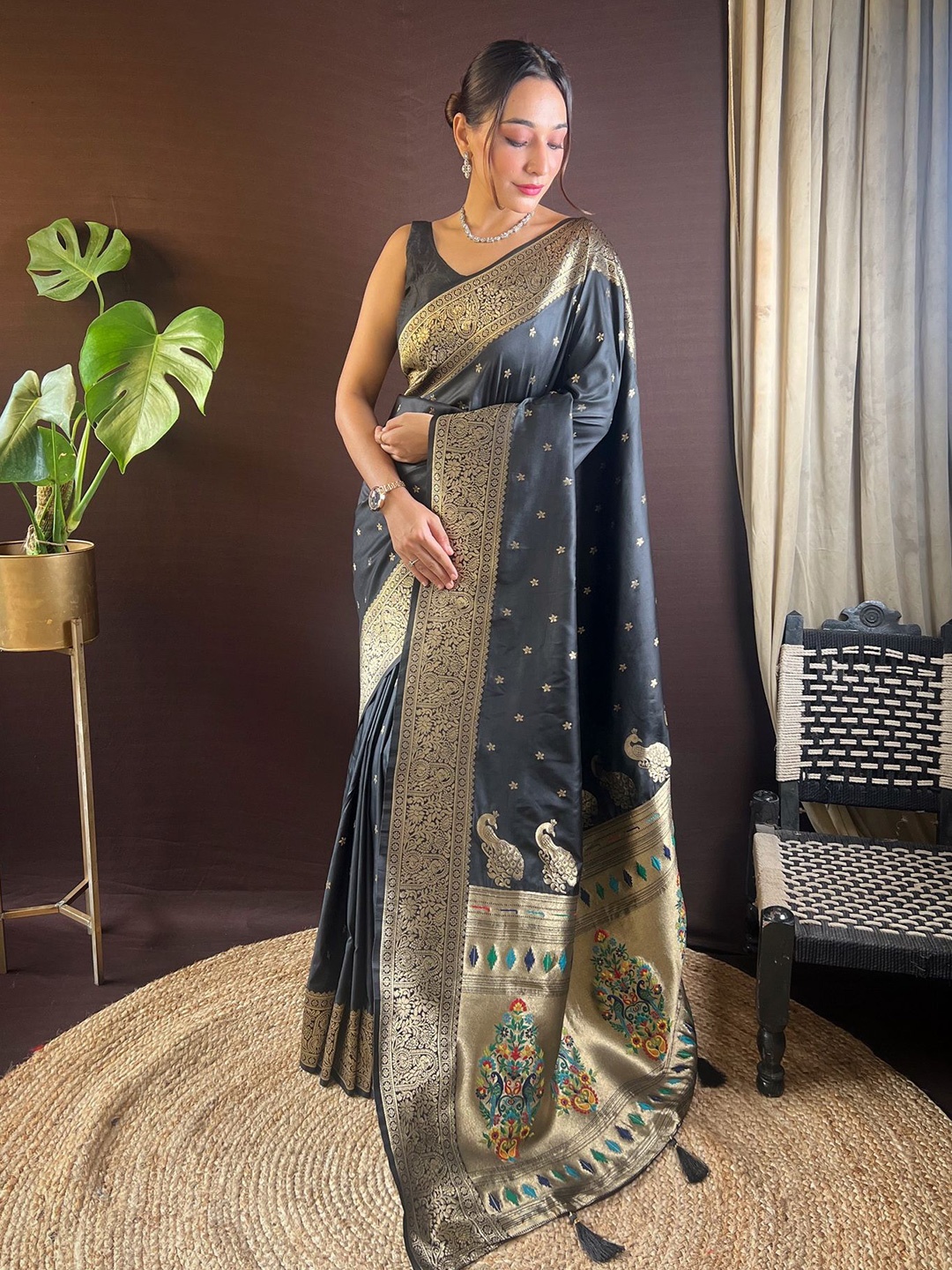 

Divyadham Textiles Ethnic Motifs Zari Pure Silk Paithani Saree, Black