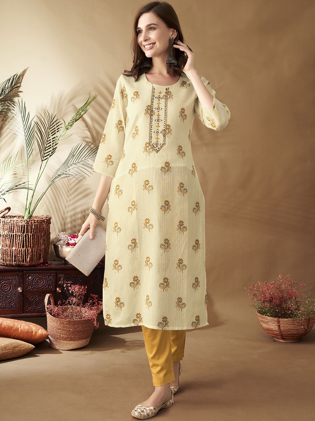 

Anouk Floral Printed Mirror Work Cotton Straight Kurta, Off white
