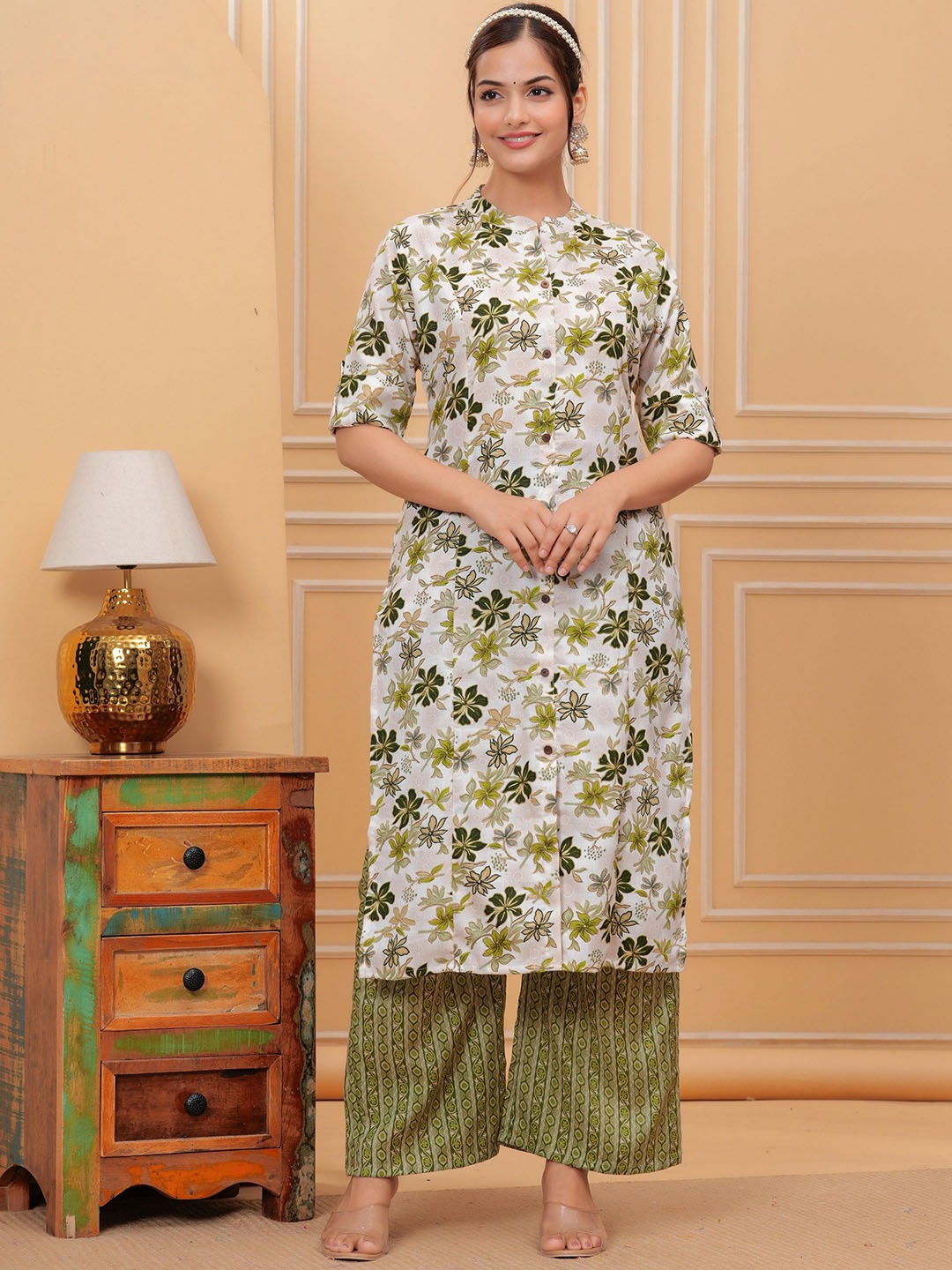 

MILAAV Floral Printed Band Collar Straight Kurta With Palazzos, Green