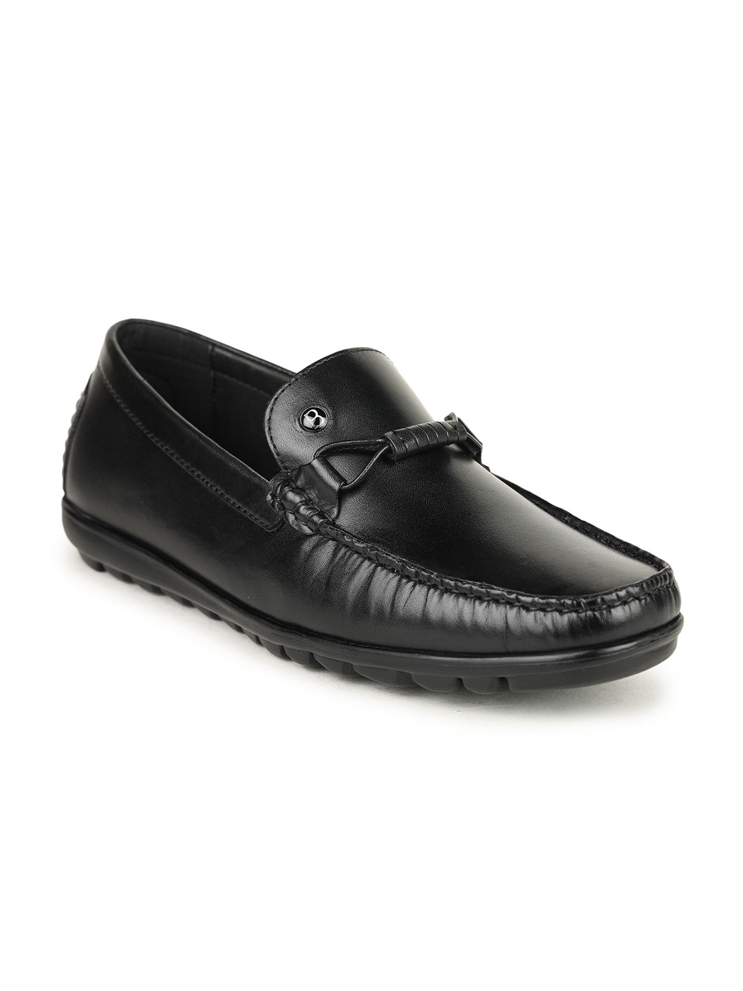 

BRITMEN Men Textured Leather Loafers, Black