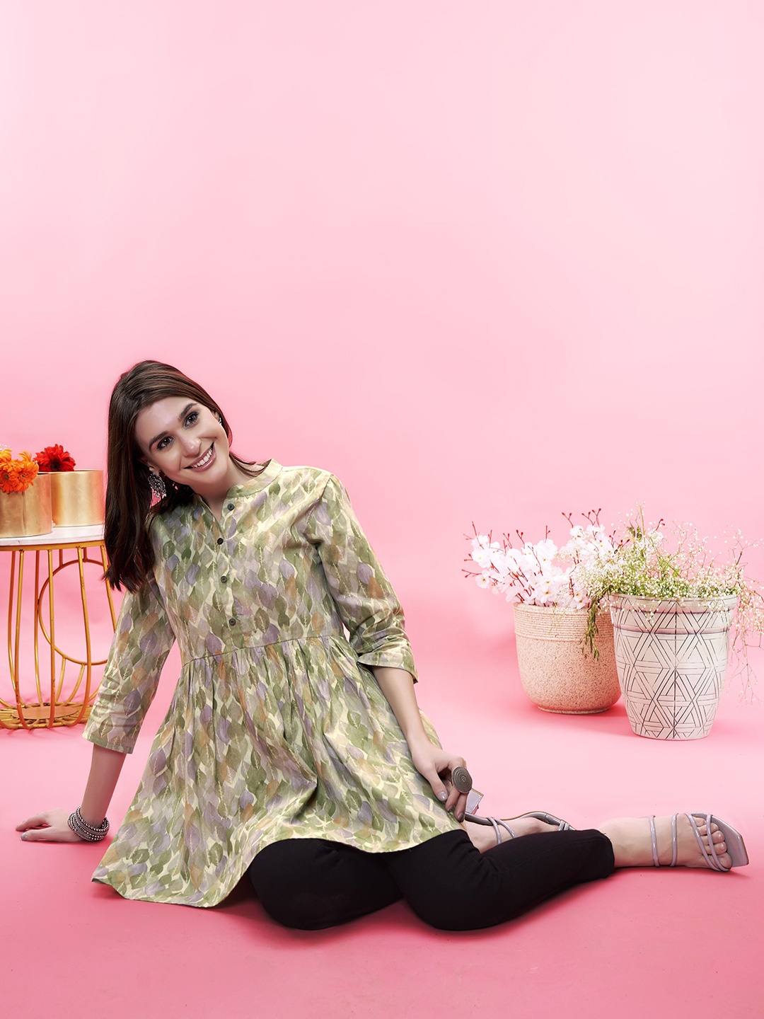 

Anouk Ethnic Motifs Printed Pure Cotton Pleated Short Kurti, Olive