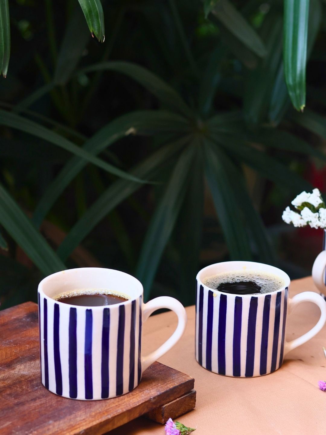 

WEAVING HOMES White & Blue 2 Pieces Printed Ceramic Glossy Cups 180 ml