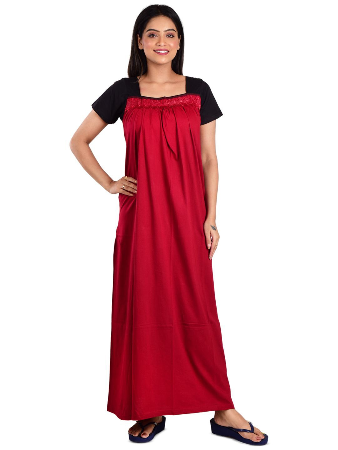 

DUI KONNA Maxi Solid Nightdress, Maroon