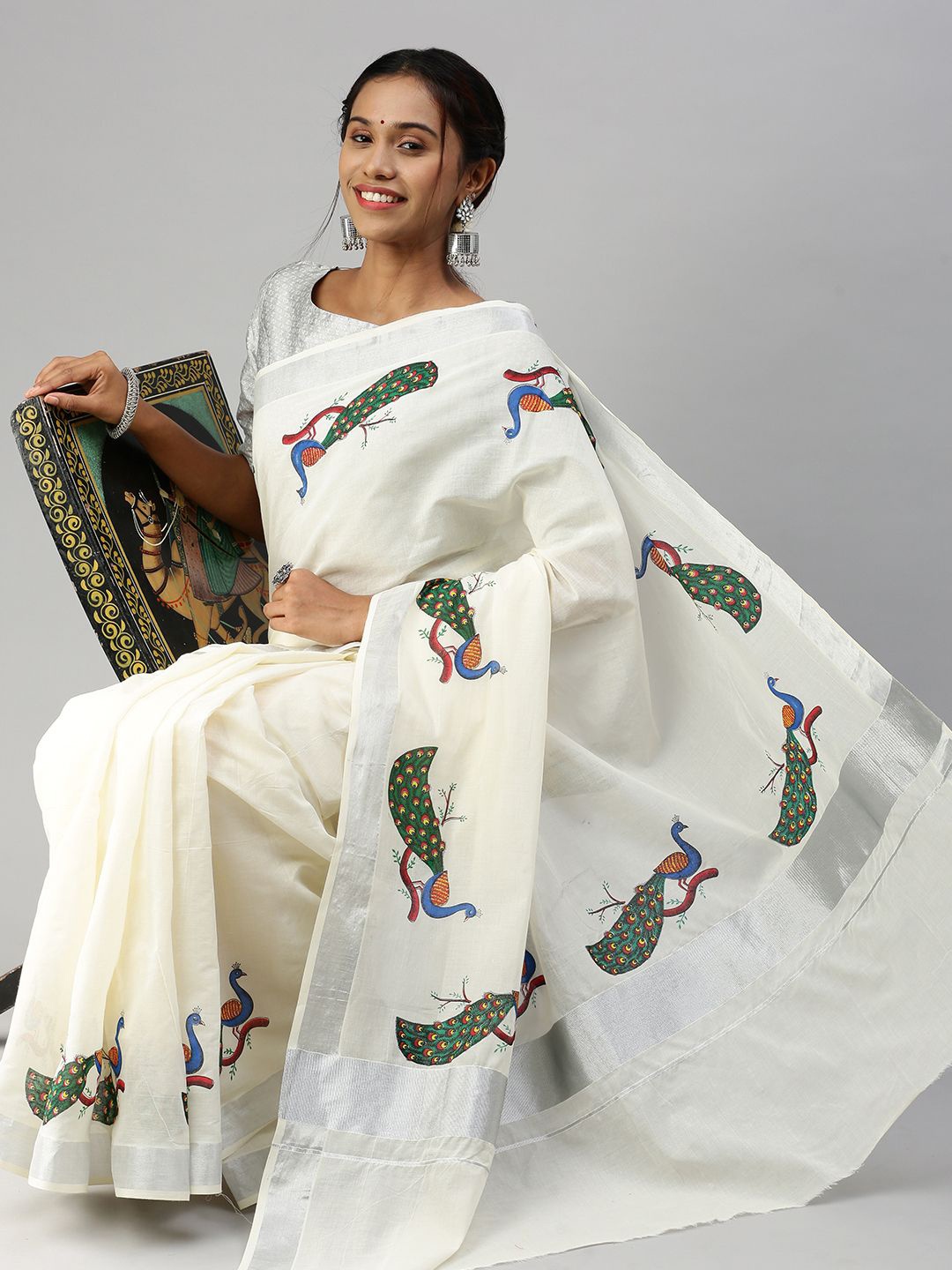 

Ramraj Ethnic Motifs Zari Saree, Off white