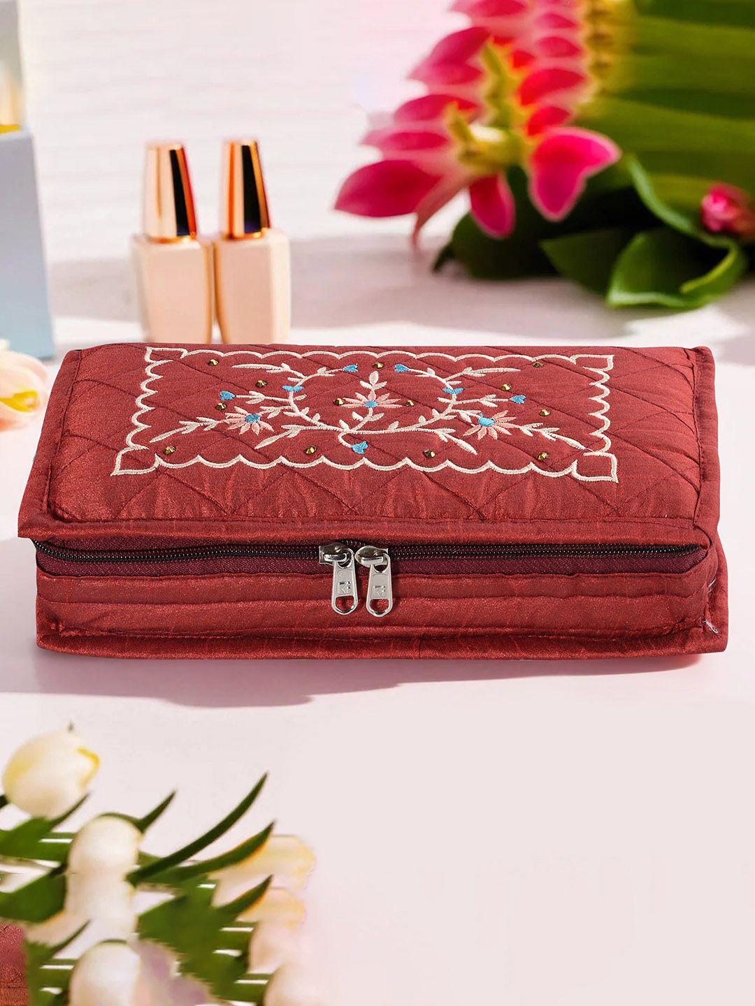 

Kuber Industries Maroon Self Design Jewellery Organiser