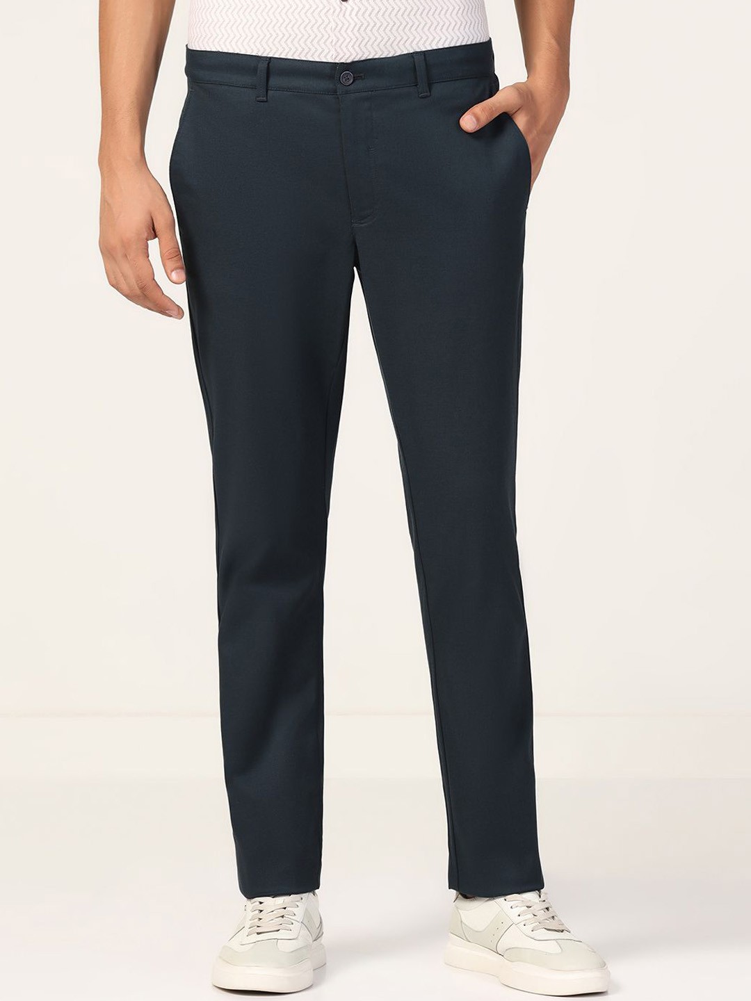 

Blackberrys Men Slim Fit Trousers, Teal