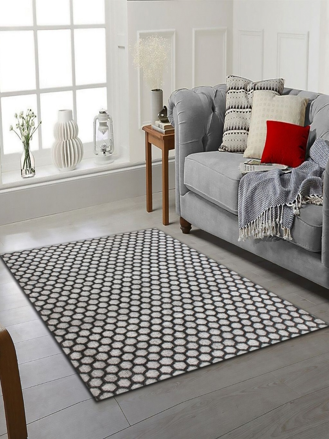 

MULTITEX Grey & Off White Geometric Anti-Skid Carpet