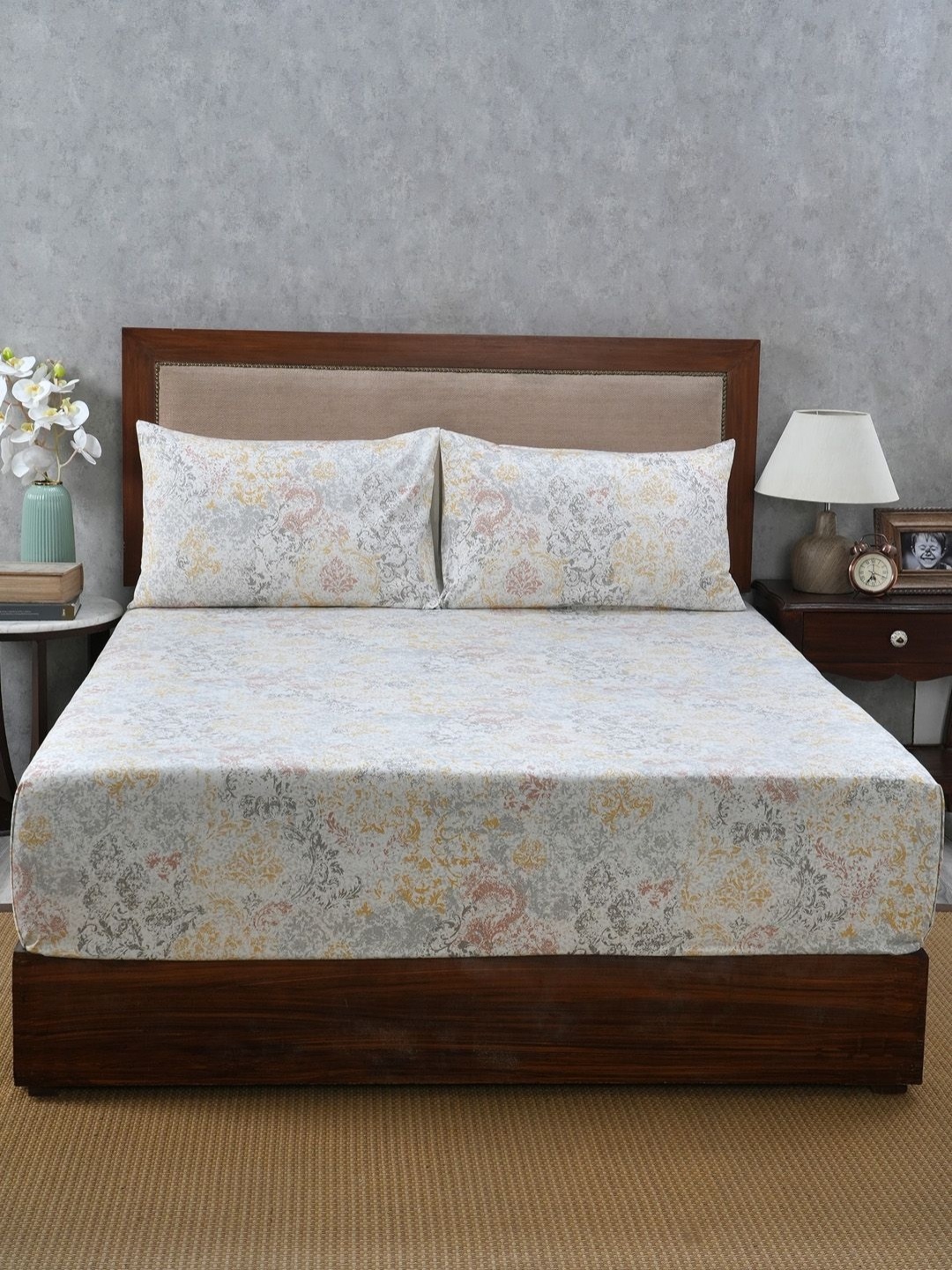 

MASPAR PBS Renaissance Orange 300TC Pure Cotton Double King Bedsheet With 2 Pillow Case