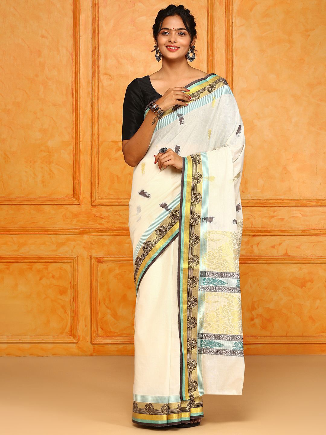 

Ramraj Ethnic Motifs Zari Pure Cotton Saree, Cream