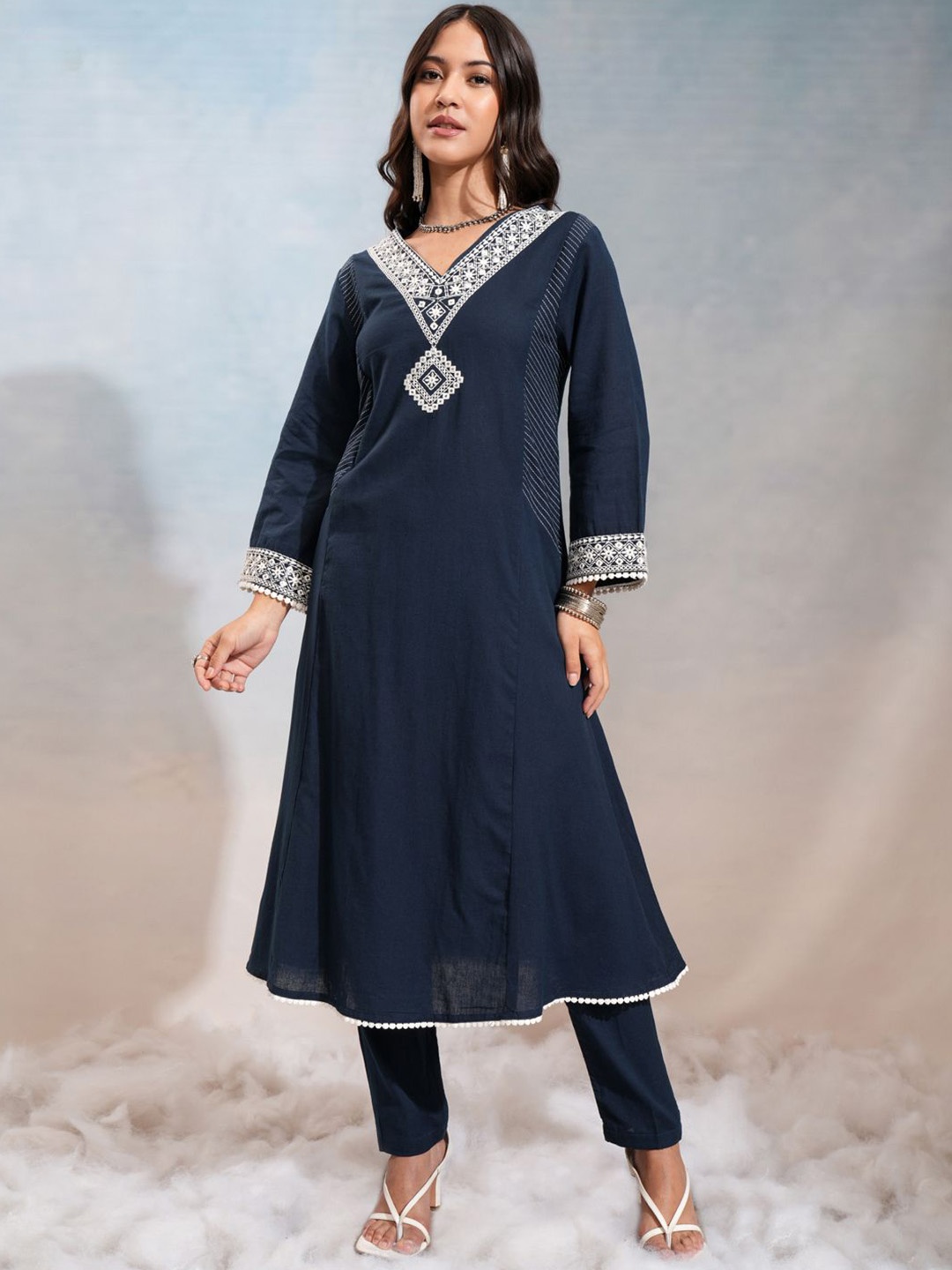 

Vishudh Floral Embroidered V-Neck Panelled Mirror Work Kurta With Trousers, Blue