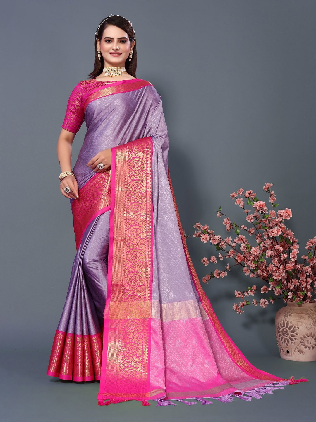 

Divyadham Textiles Woven Design Zari Banarasi Saree, Violet