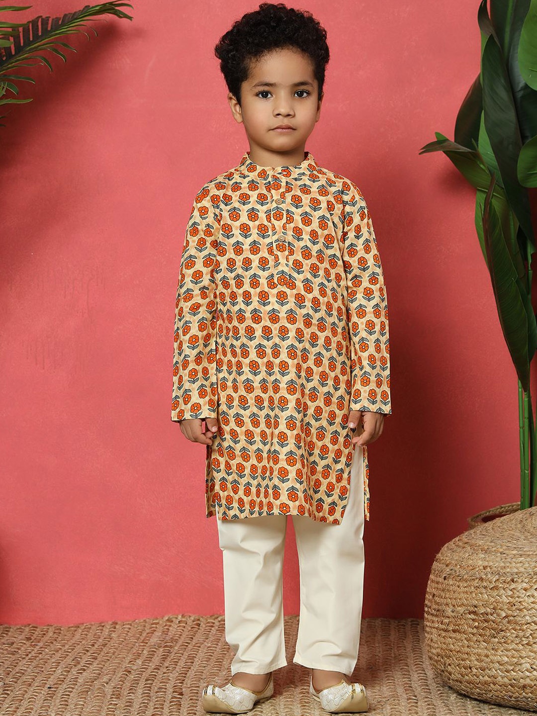 

Readiprint Boys Floral Printed Pure Cotton Straight Kurta with Trousers, Orange
