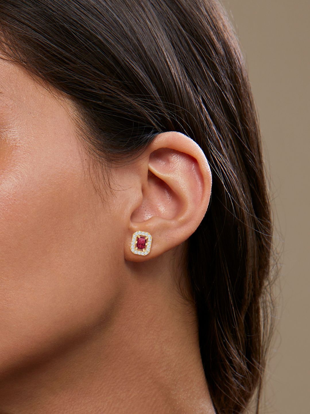 

MINUTIAE Gold Plated Kundan Triangular Studs