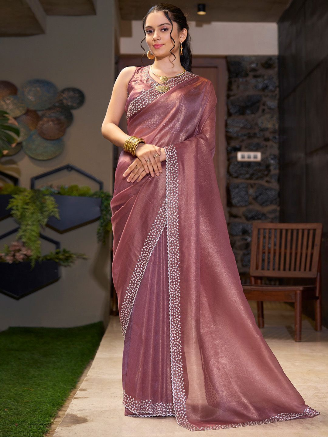 

Anouk Beads and Stones Organza Saree, Pink
