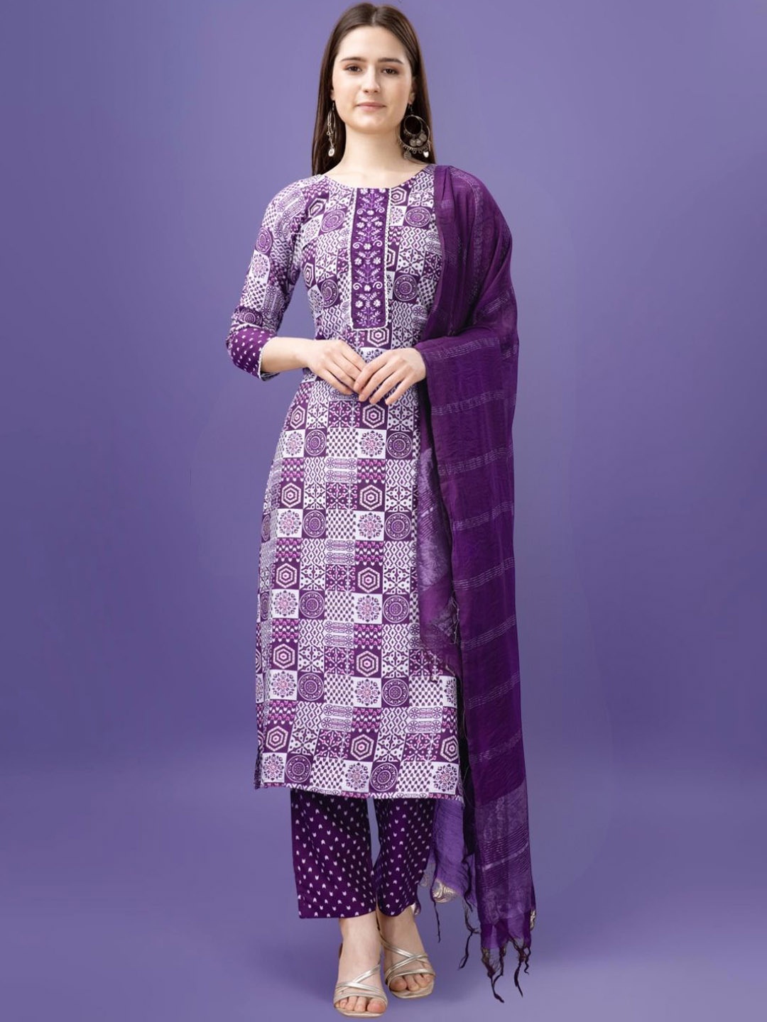 

MAGMINA Geometric Printed Thread Work Straight Kurta With Trousers & Dupatta, Purple