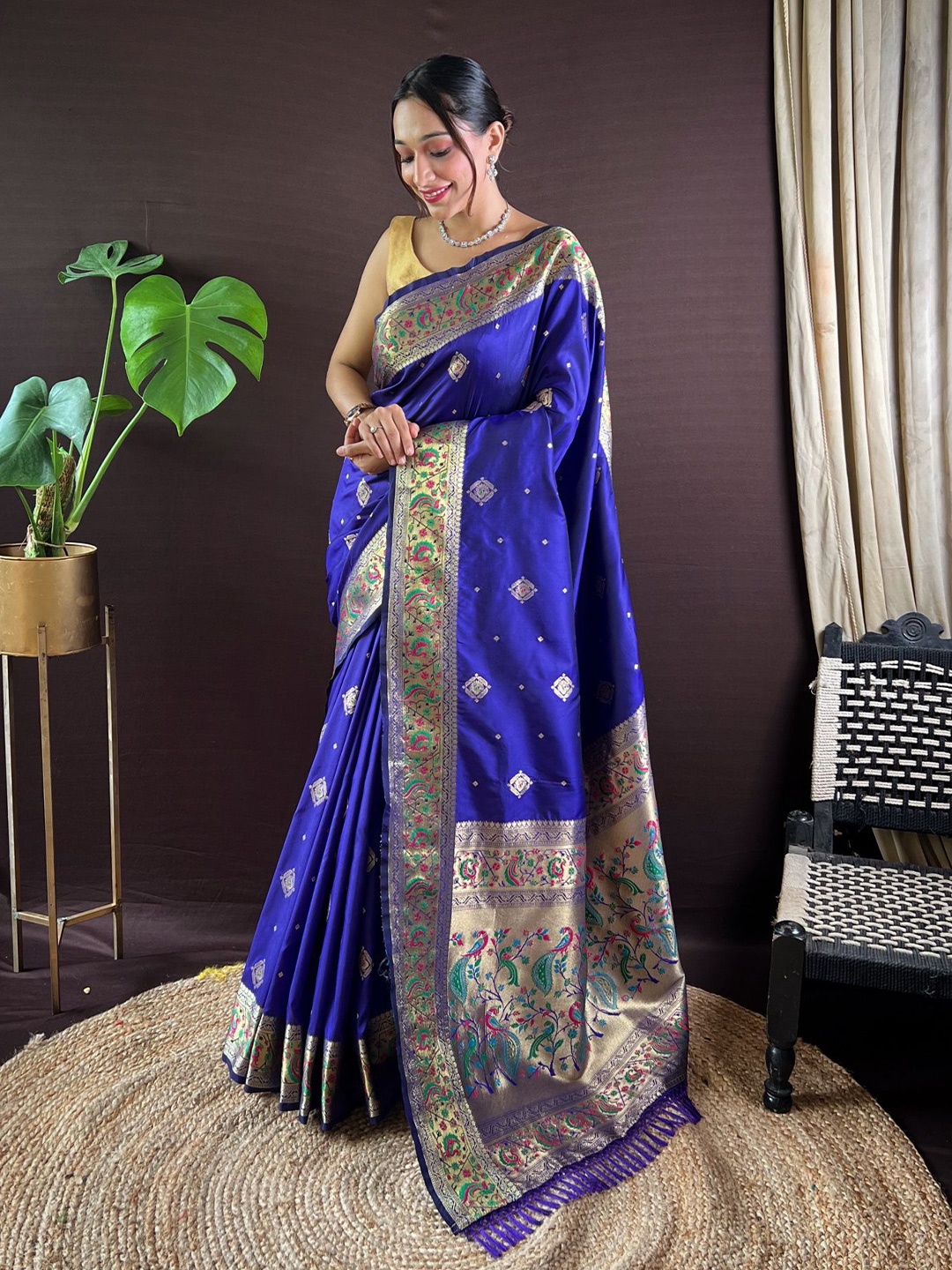 

Divyadham Textiles Ethnic Motifs Zari Pure Silk Paithani Saree, Blue