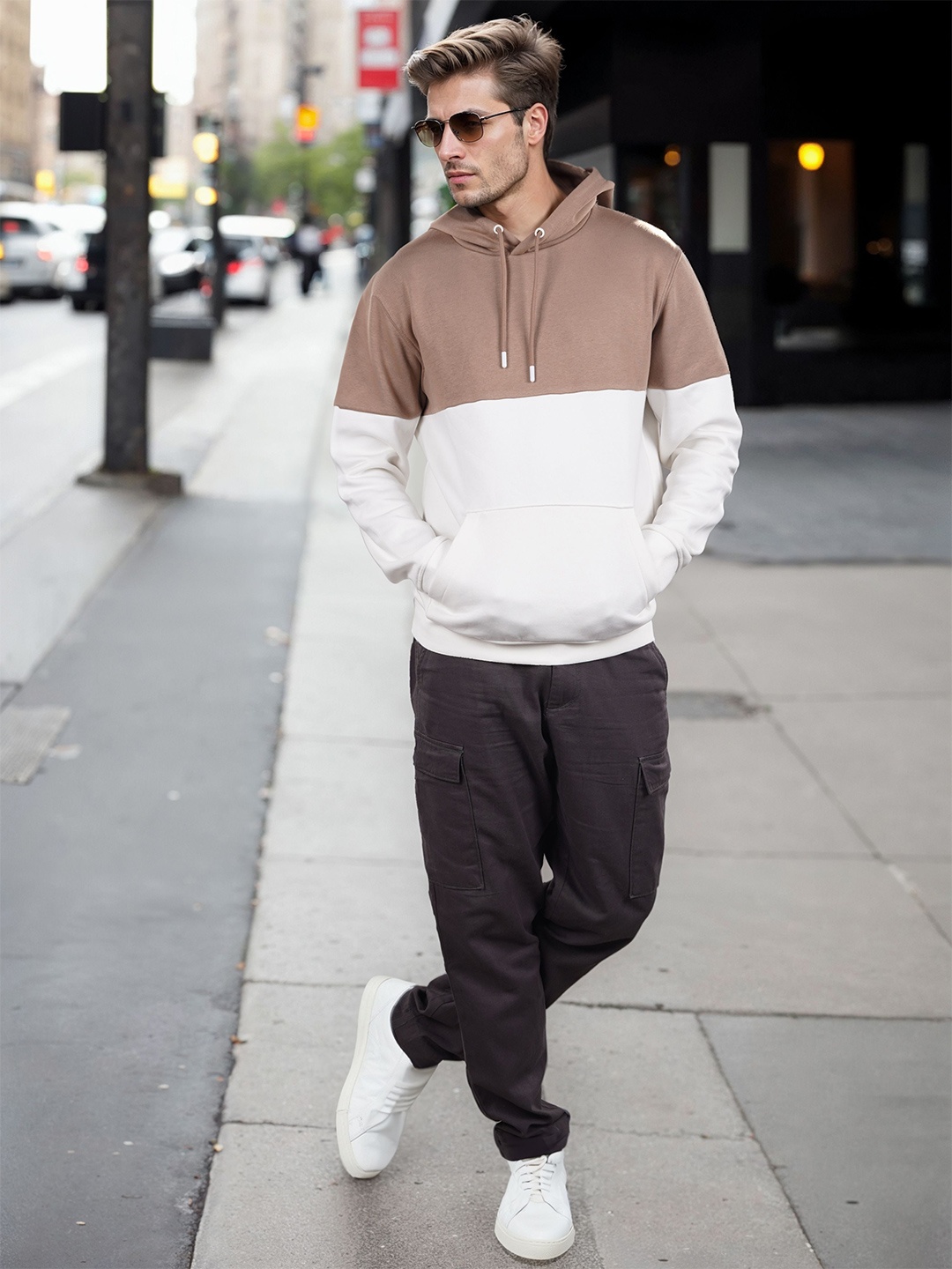 

Celio Men Colourblocked Hooded Sweatshirt, Brown