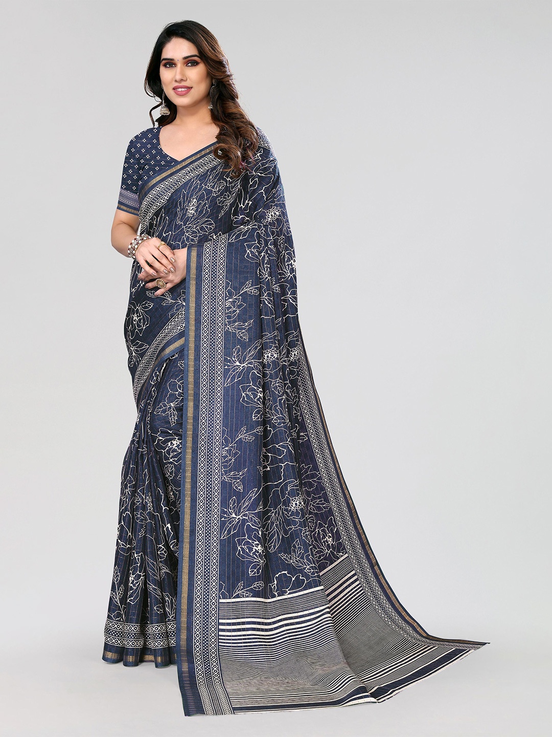 

VIRICA Floral Printed Zari Saree With Blouse Piece, Blue