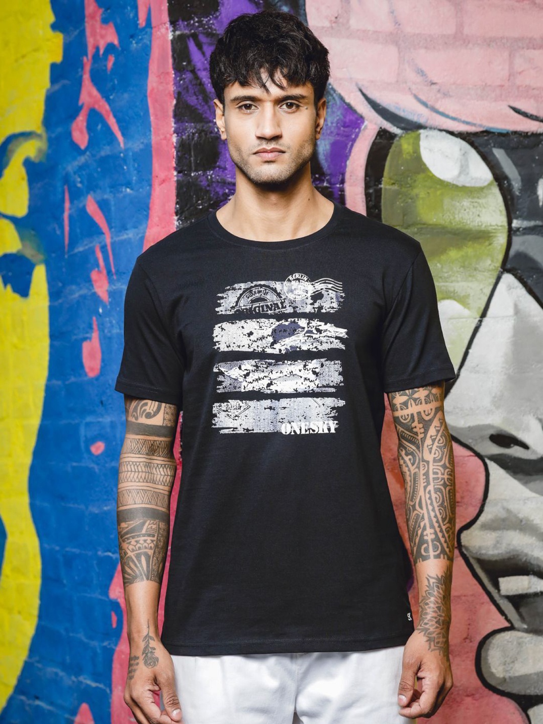 

ONE SKY Men Abstract Printed Round Neck Cotton T-shirt, Black