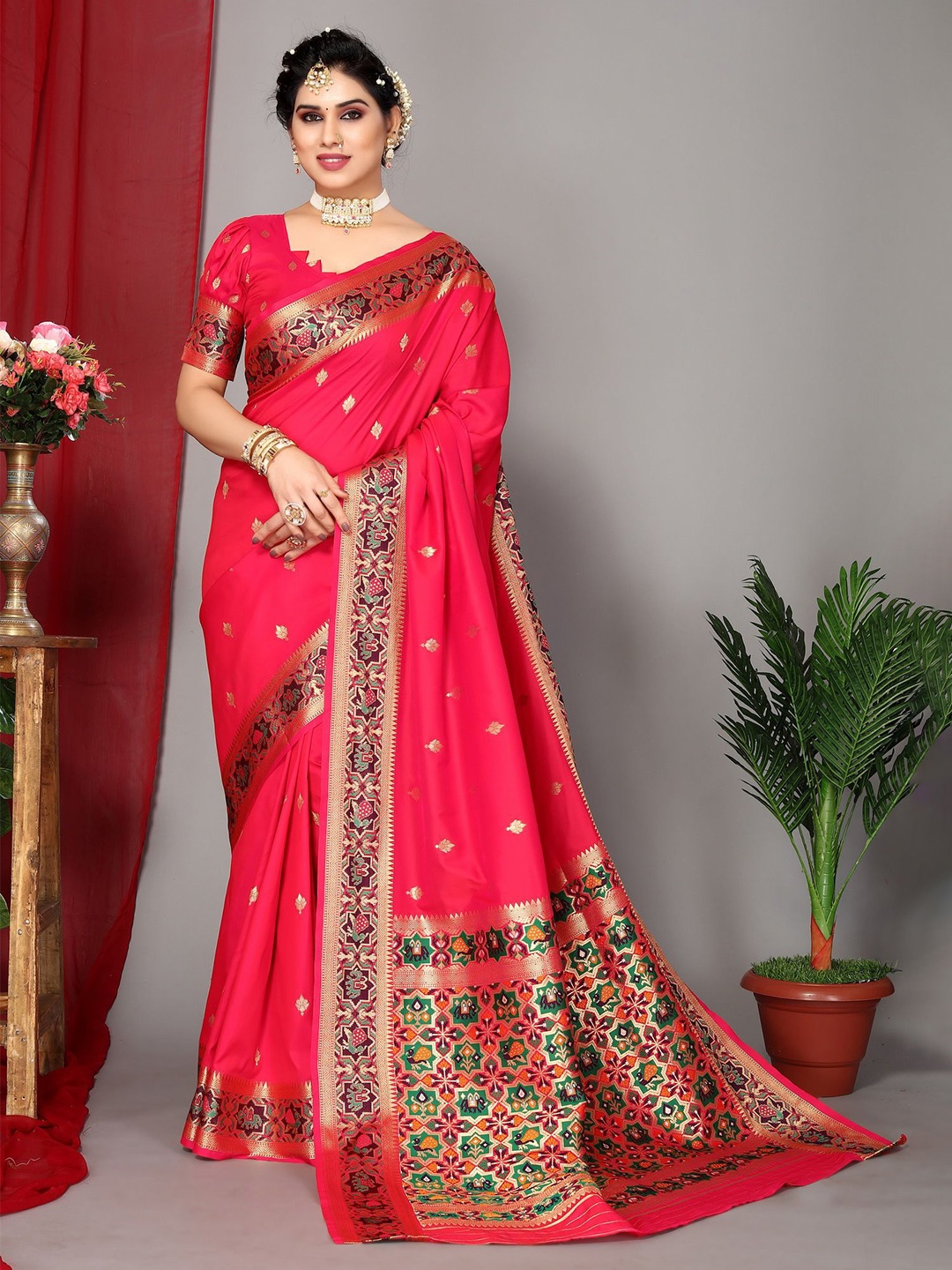 

Divyadham Textiles Woven Design Zari Pure Silk Paithani Saree, Red