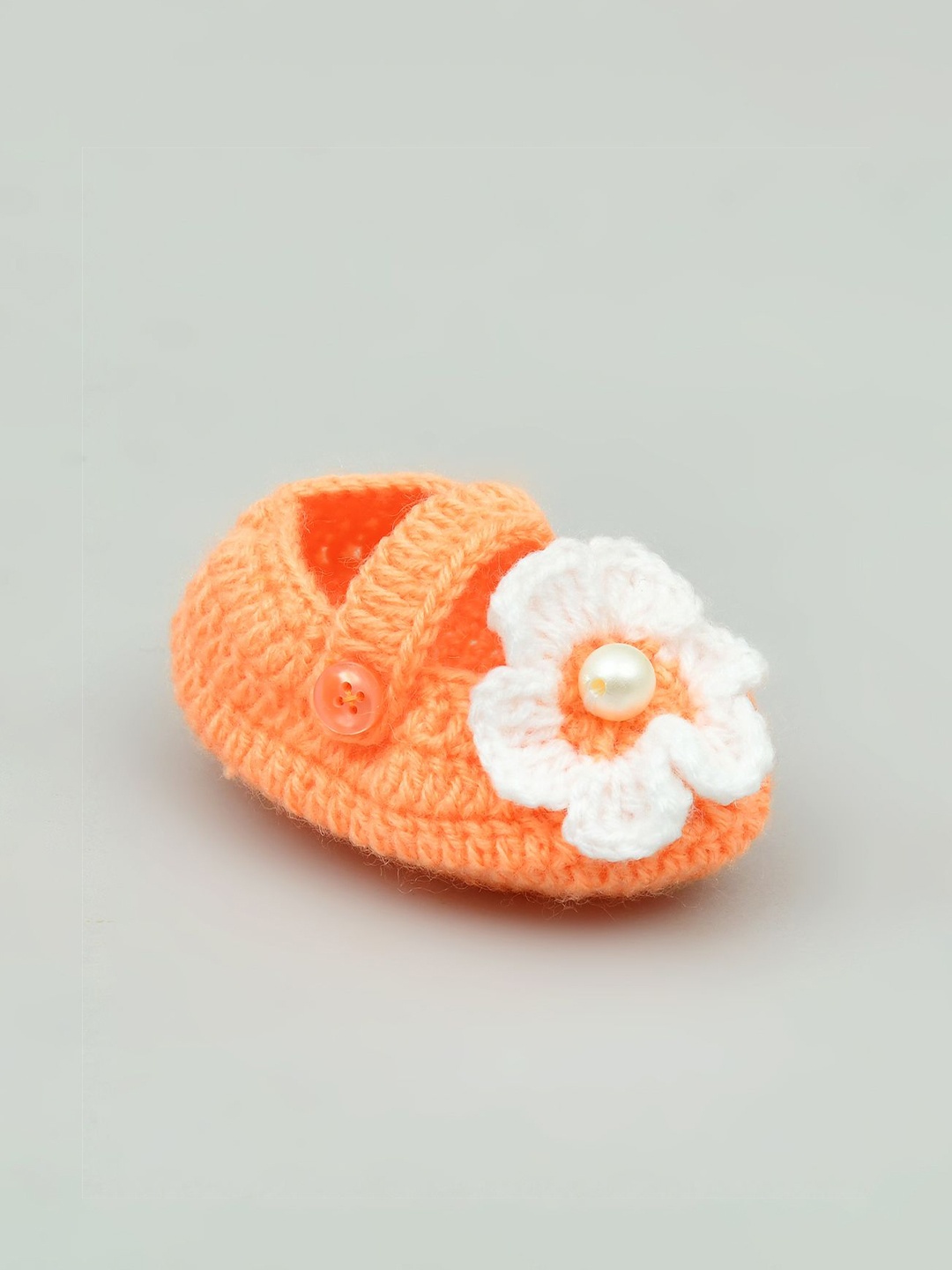 

FUNKRAFTS Girls Pure Woollen Crochet Booties, Peach