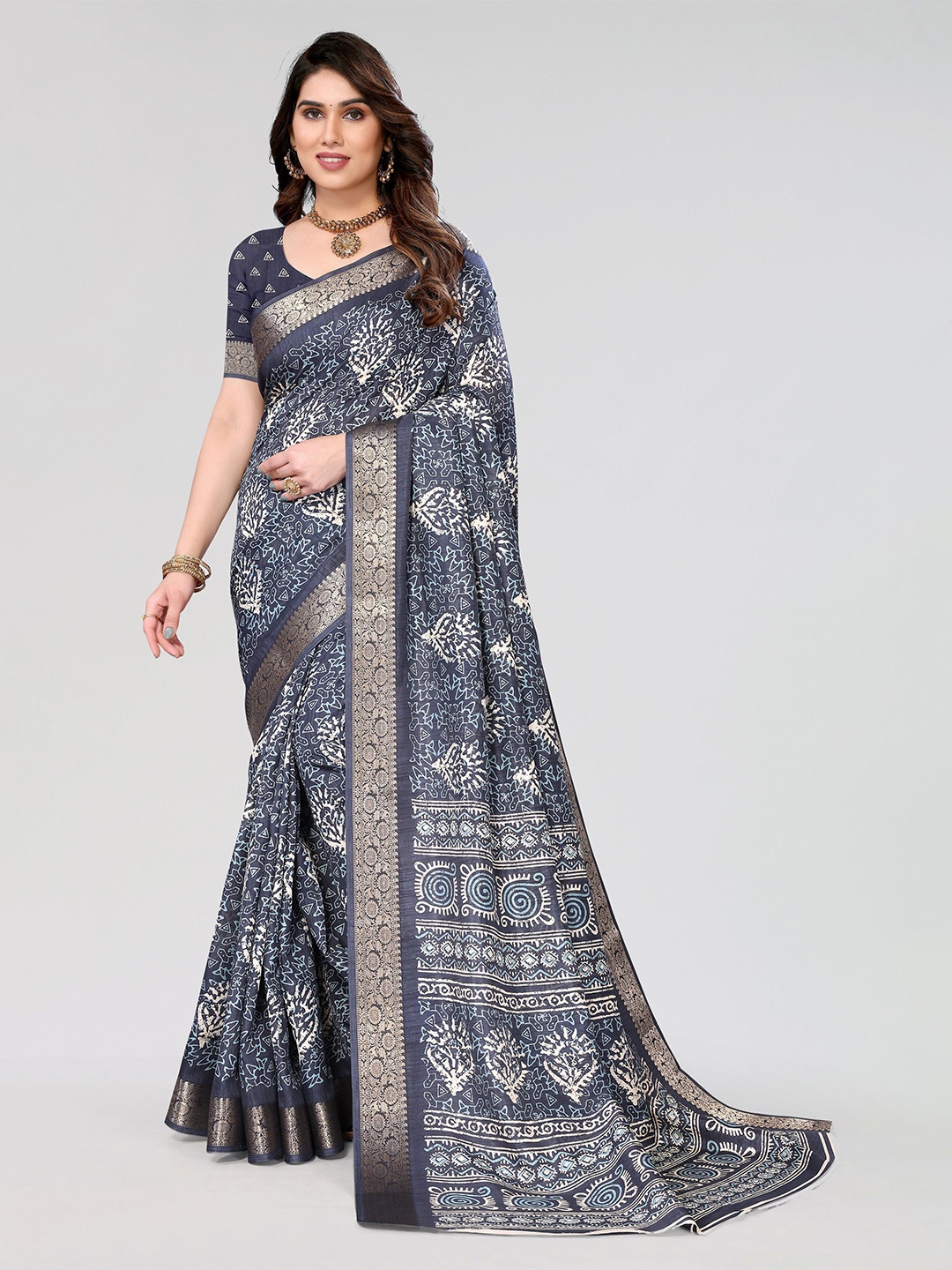 

VIRICA Paisley Zari Saree, Blue