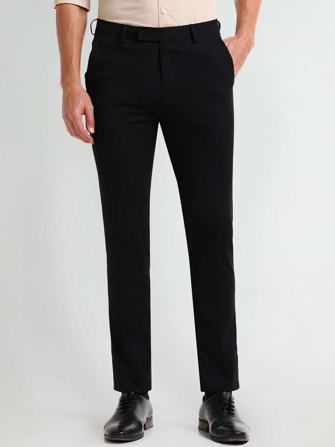 

Arrow Men Solid Classic Trousers, Black